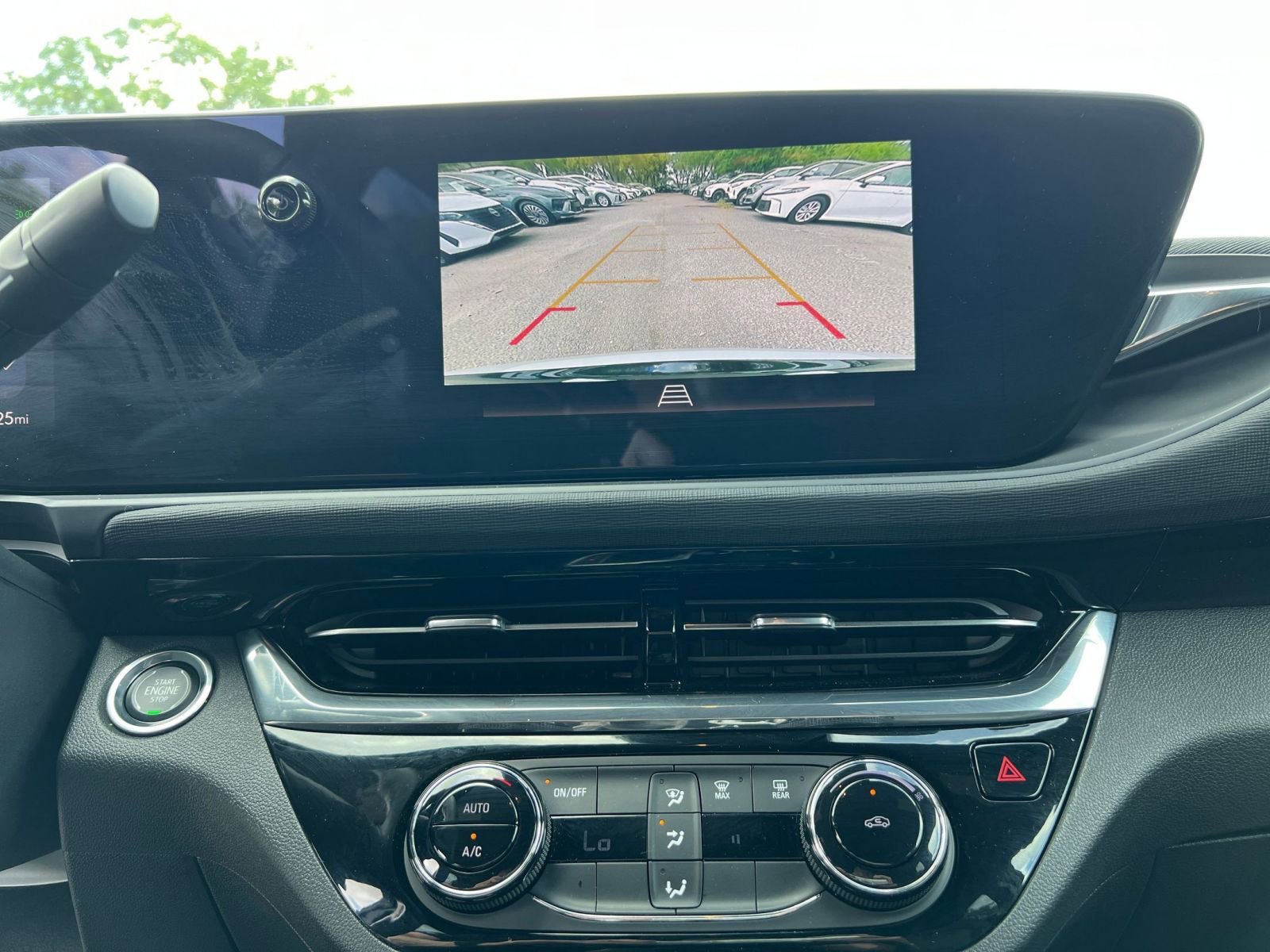 Thumbnail: 2025 Buick Envista - 17