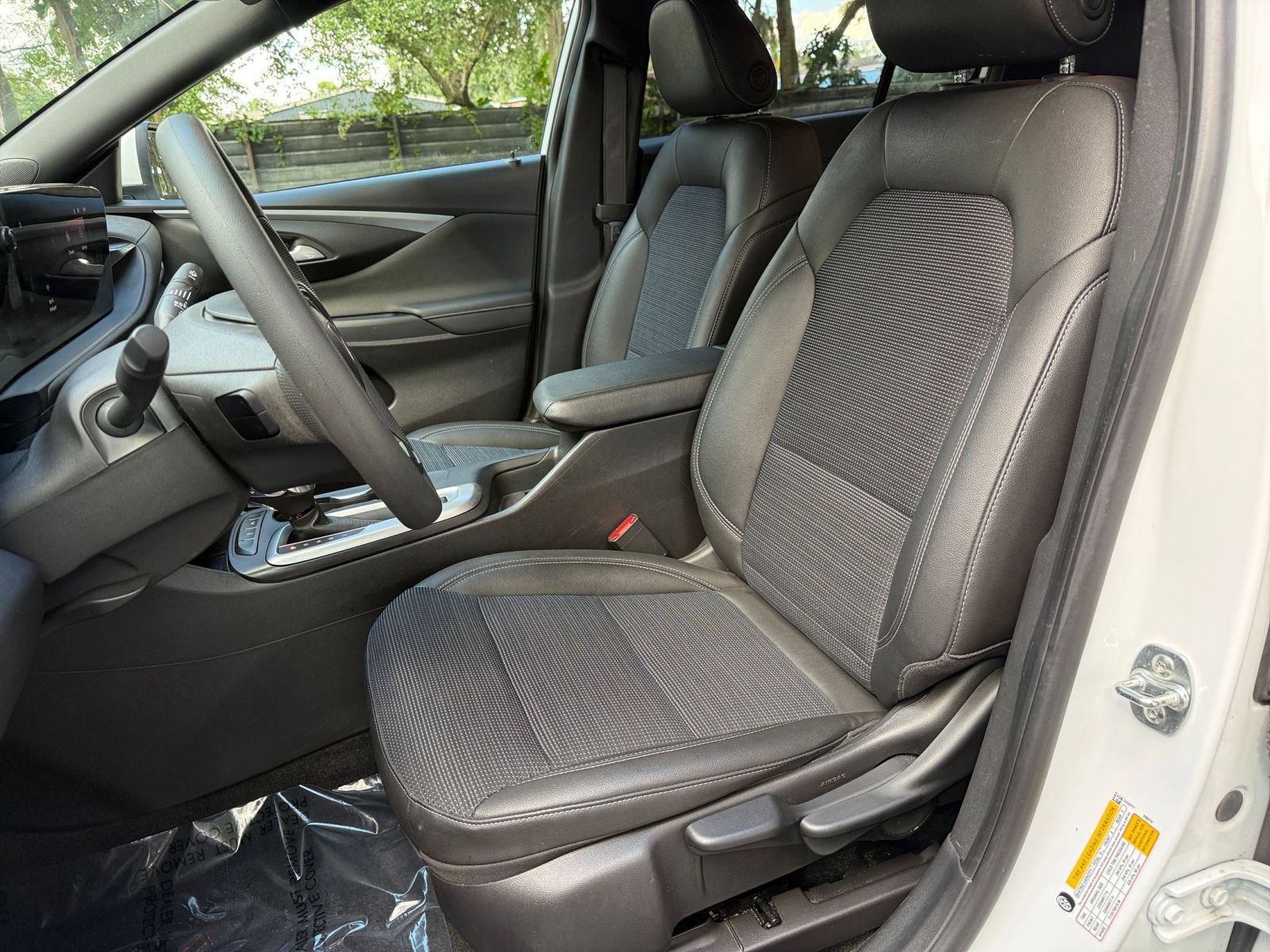 Thumbnail: 2025 Buick Envista - 30