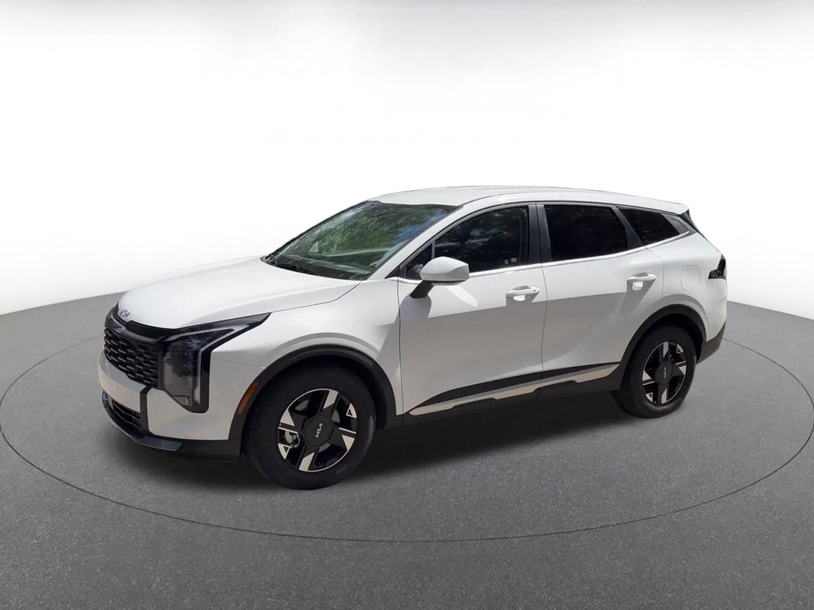 Thumbnail: 2026 Kia Sportage - 8