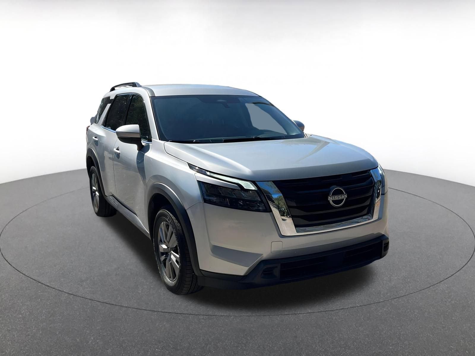 Thumbnail: 2025 Nissan Pathfinder - 1