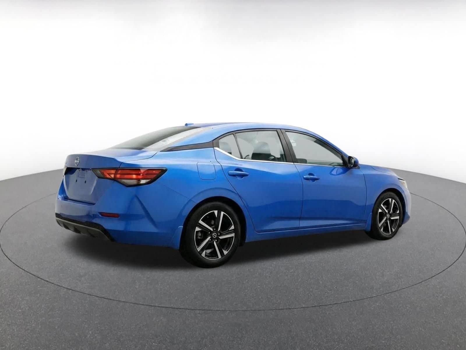Thumbnail: 2025 Nissan Sentra - 11