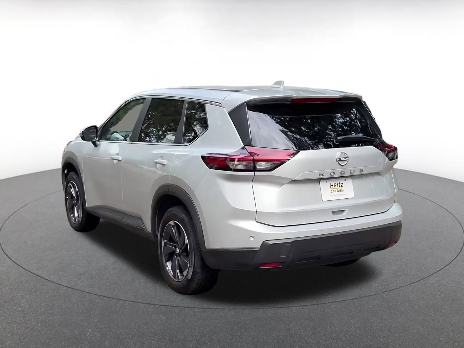 Thumbnail: 2025 Nissan Rogue - 11