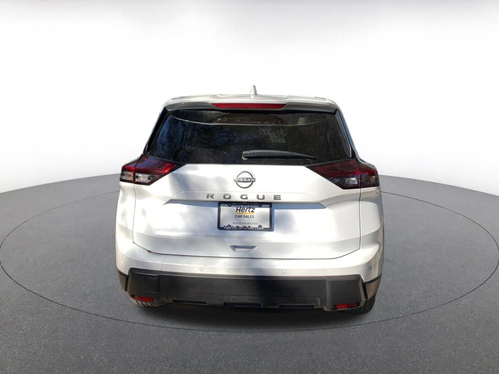 Thumbnail: 2025 Nissan Rogue - 6