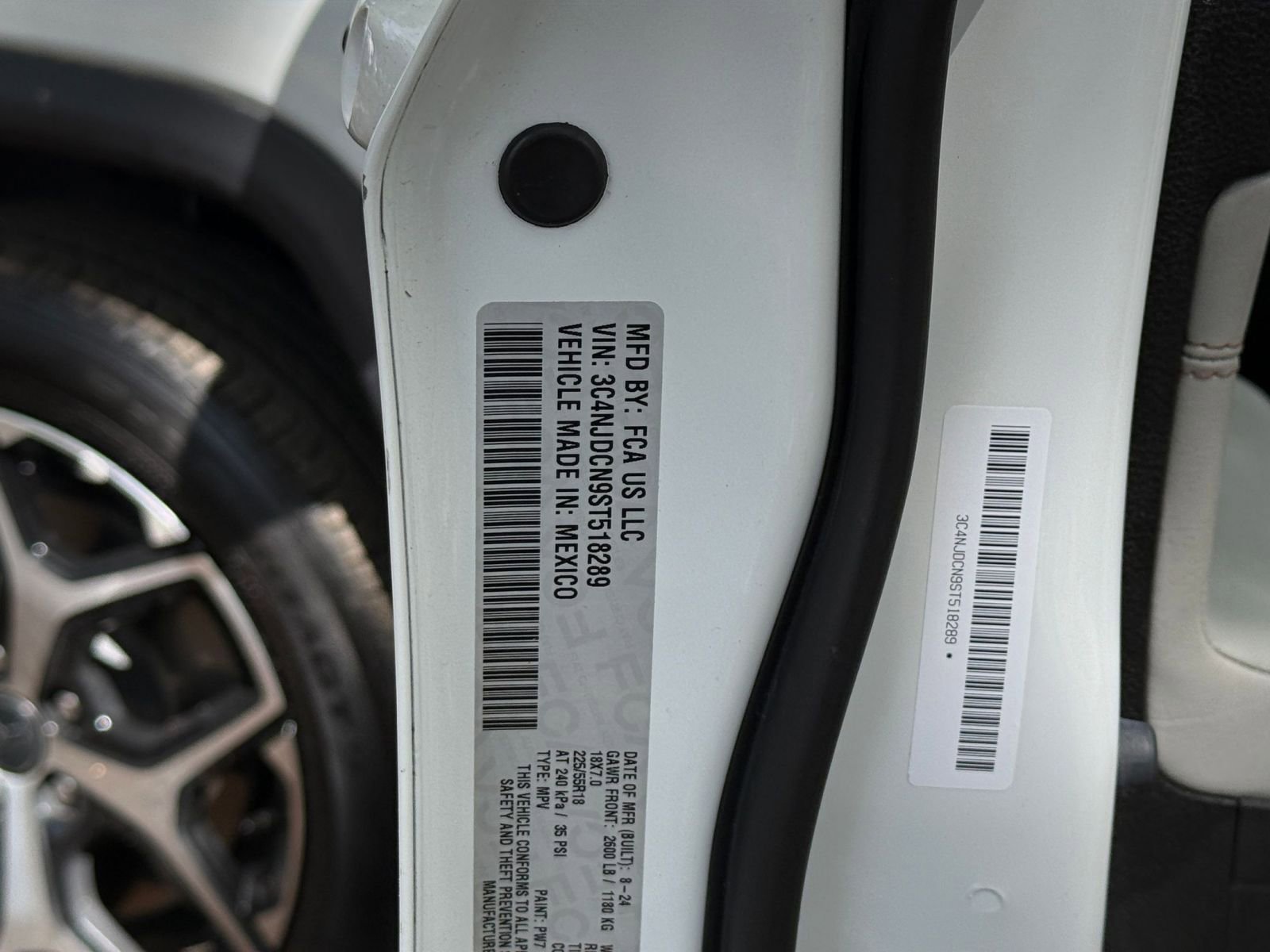 Thumbnail: 2025 Jeep Compass - 28