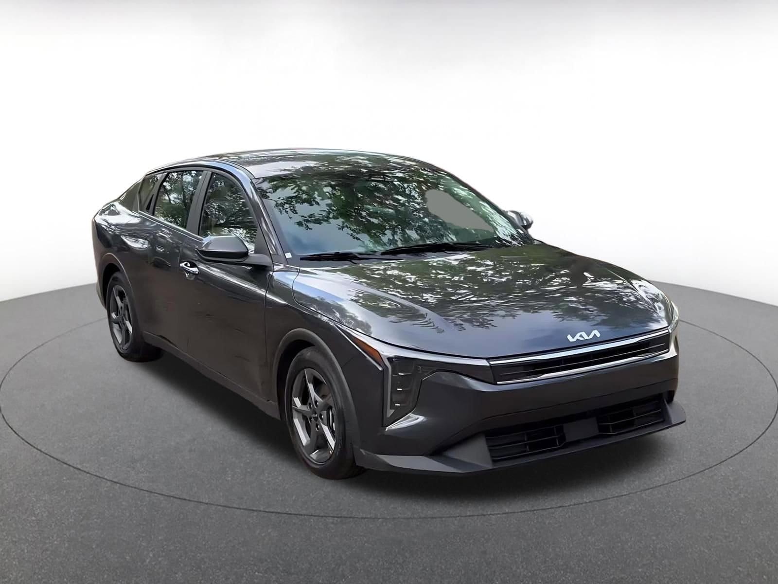 Thumbnail: 2025 Kia K4 - 3