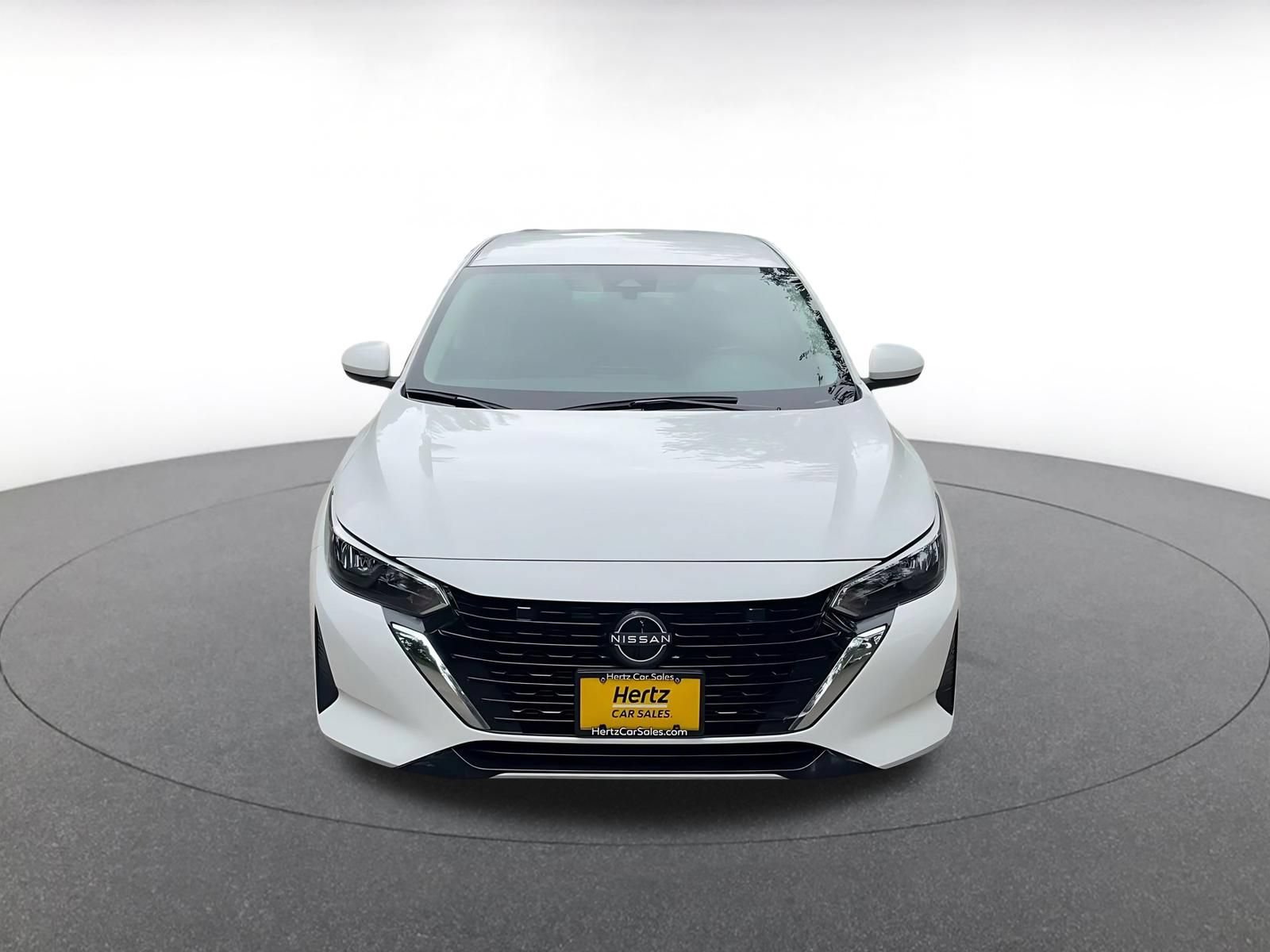 Thumbnail: 2025 Nissan Sentra - 4