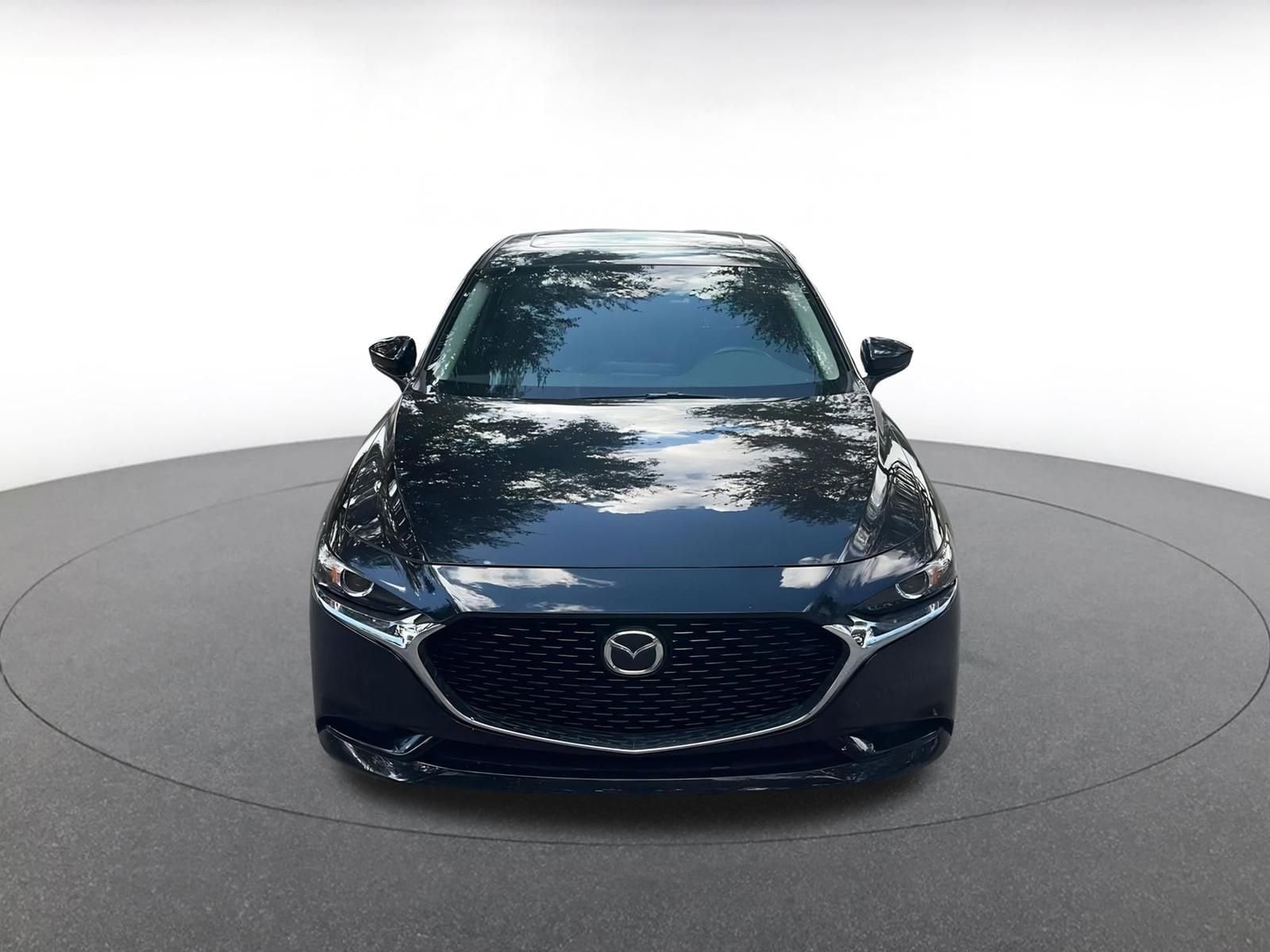 Thumbnail: 2025 Mazda Mazda3 - 4