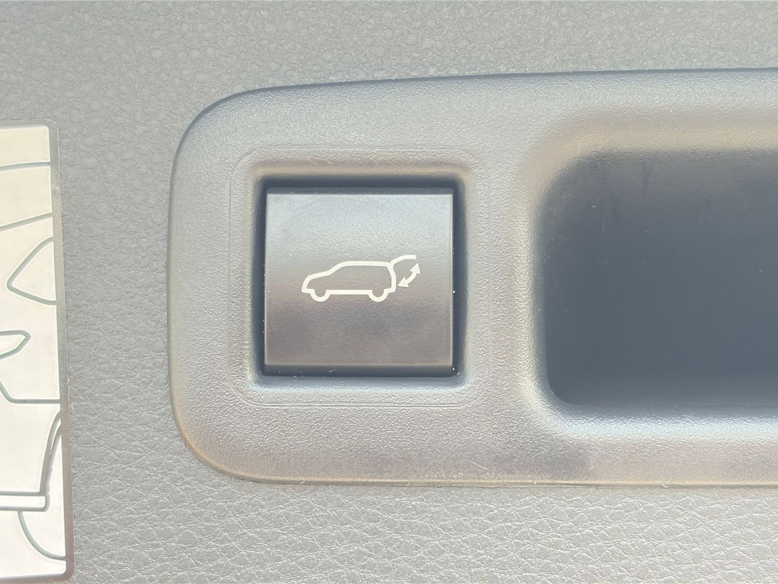 Thumbnail: 2024 Toyota Highlander - 22