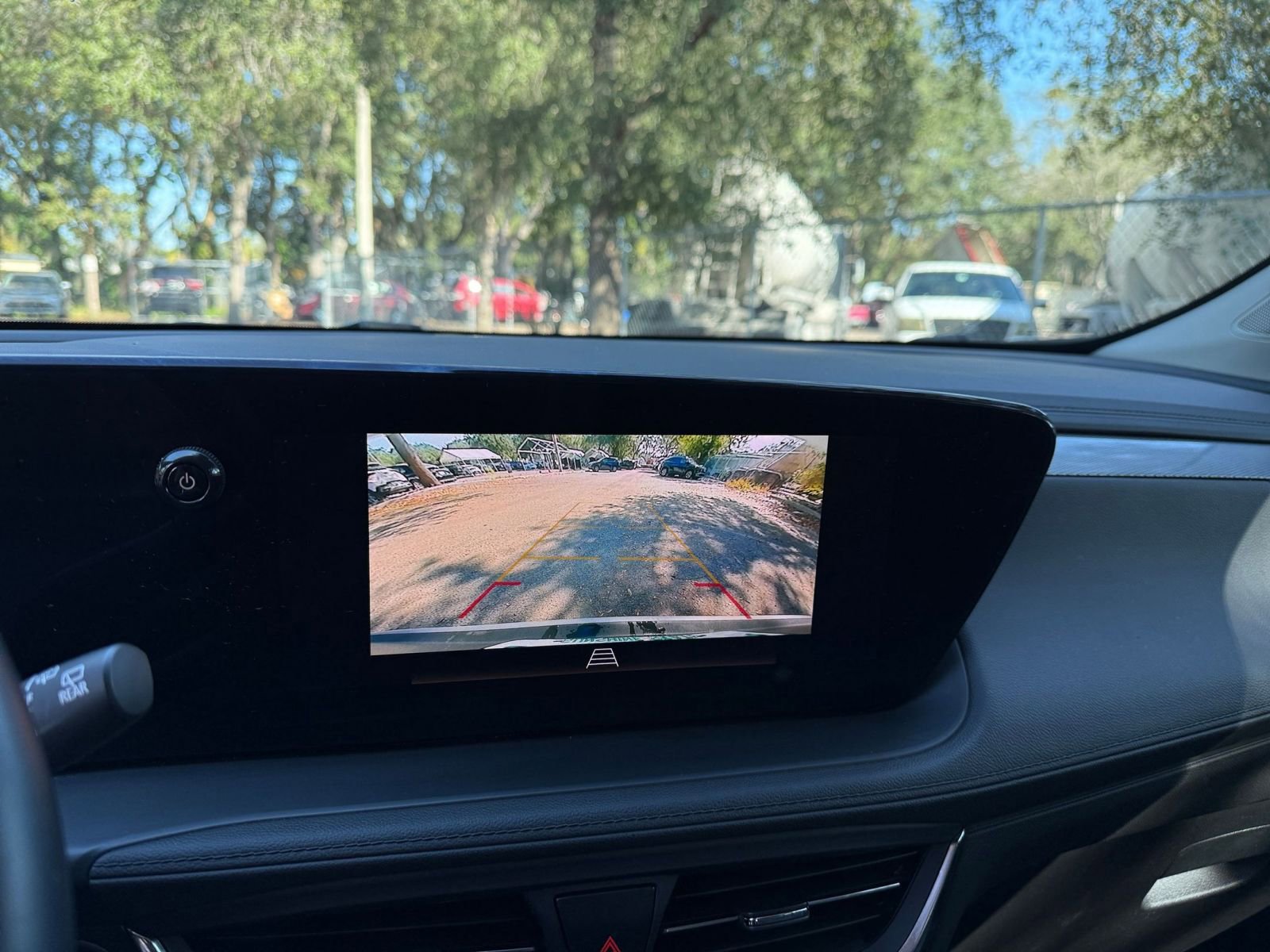 Thumbnail: 2025 Buick Encore GX - 17