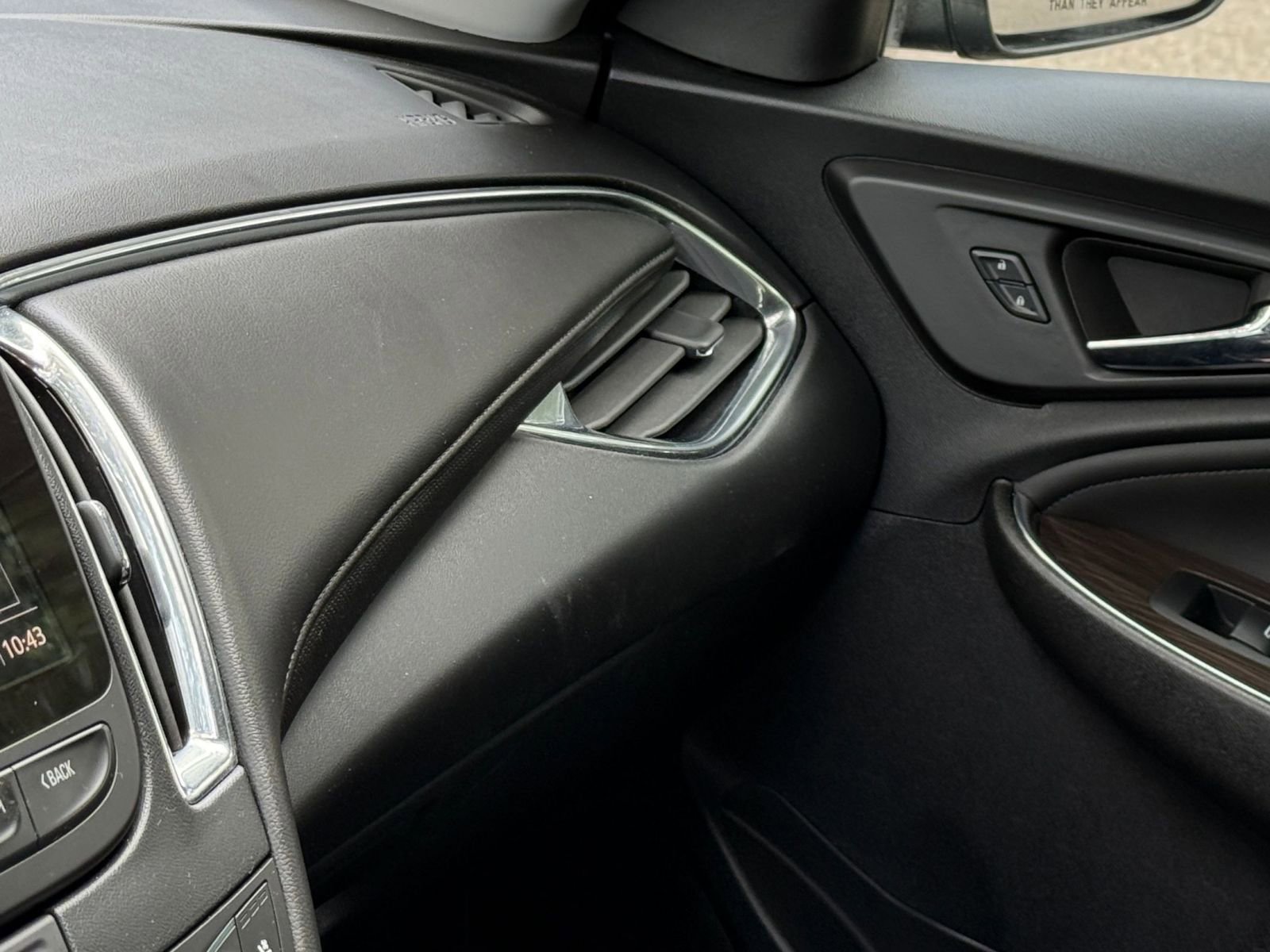 Thumbnail: 2024 Chevrolet Malibu - 29