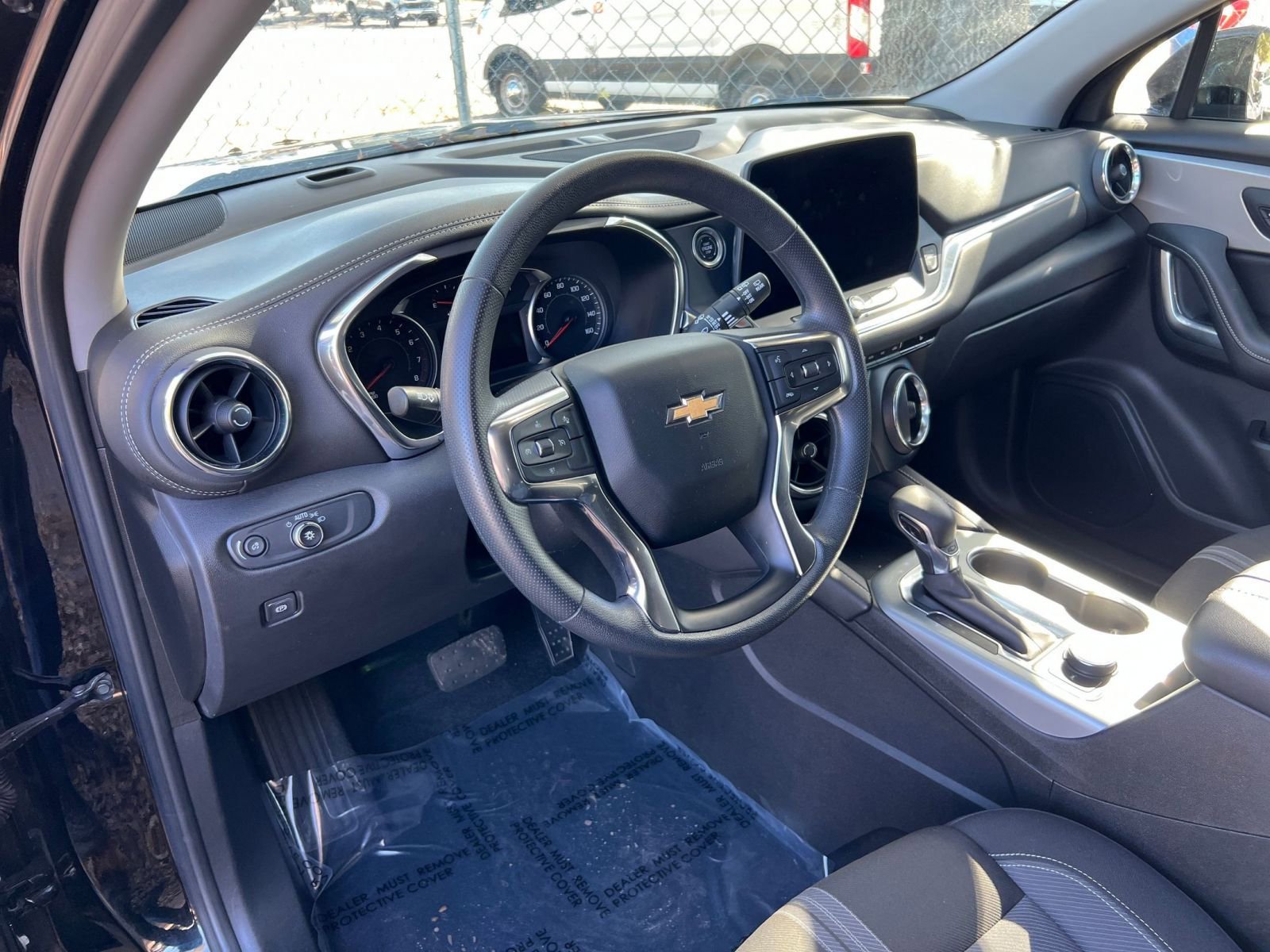 Thumbnail: 2025 Chevrolet Blazer - 30