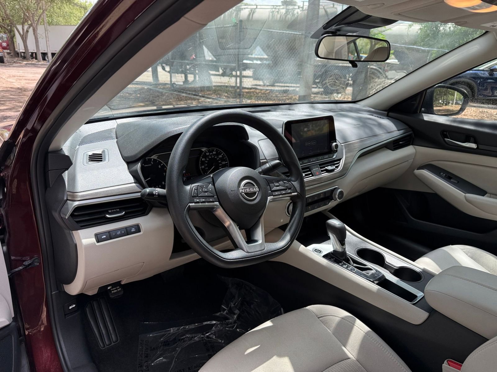 Thumbnail: 2025 Nissan Altima - 31
