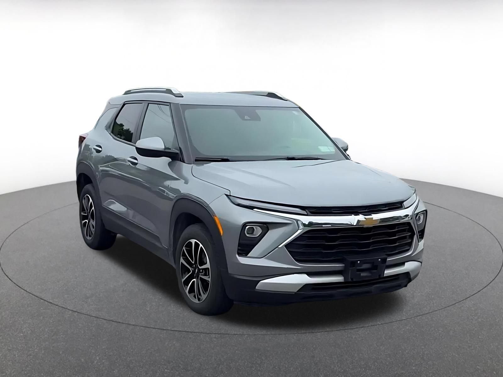 Thumbnail: 2025 Chevrolet TrailBlazer - 3