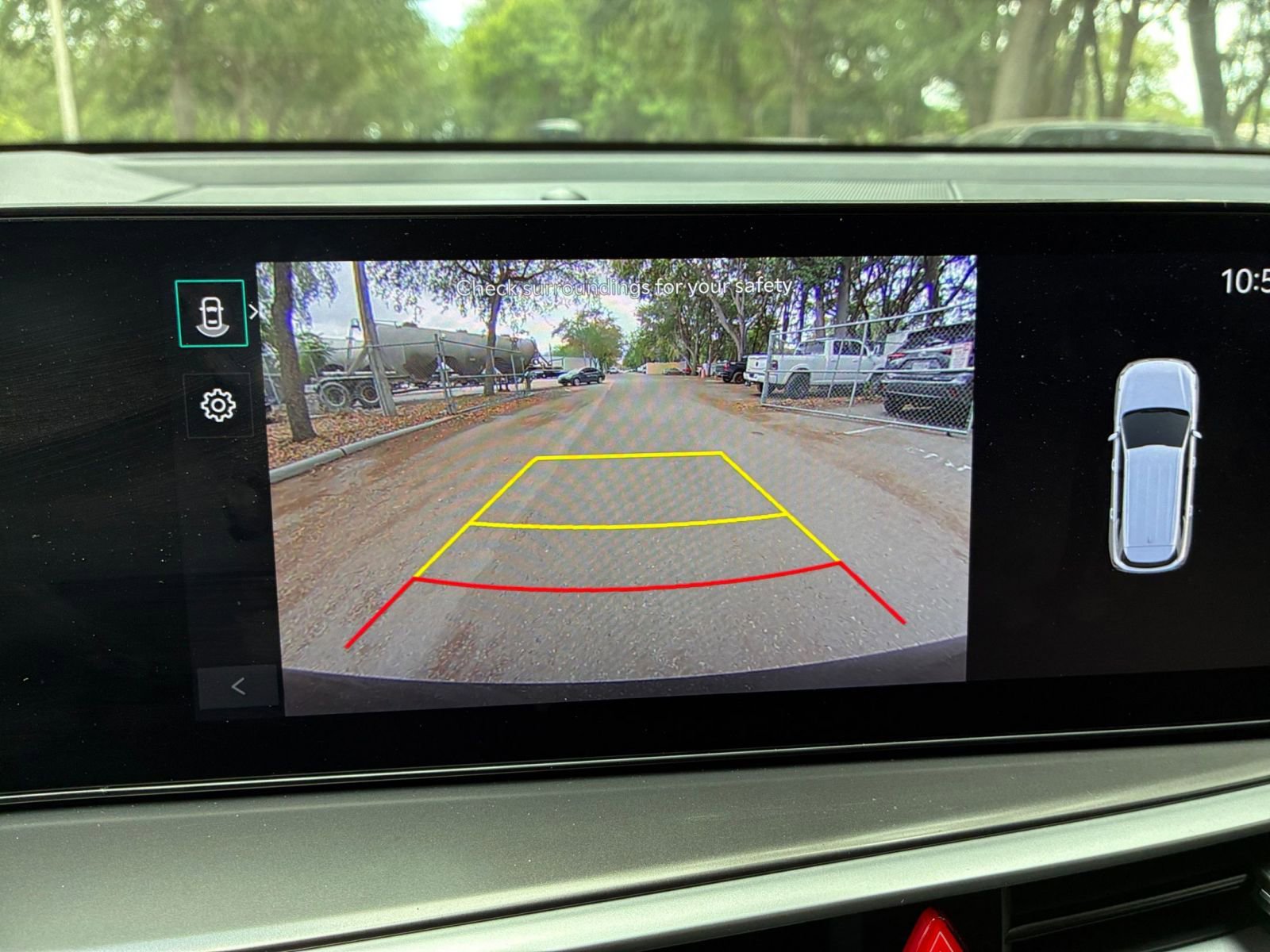 Thumbnail: 2024 Kia Sorento - 25