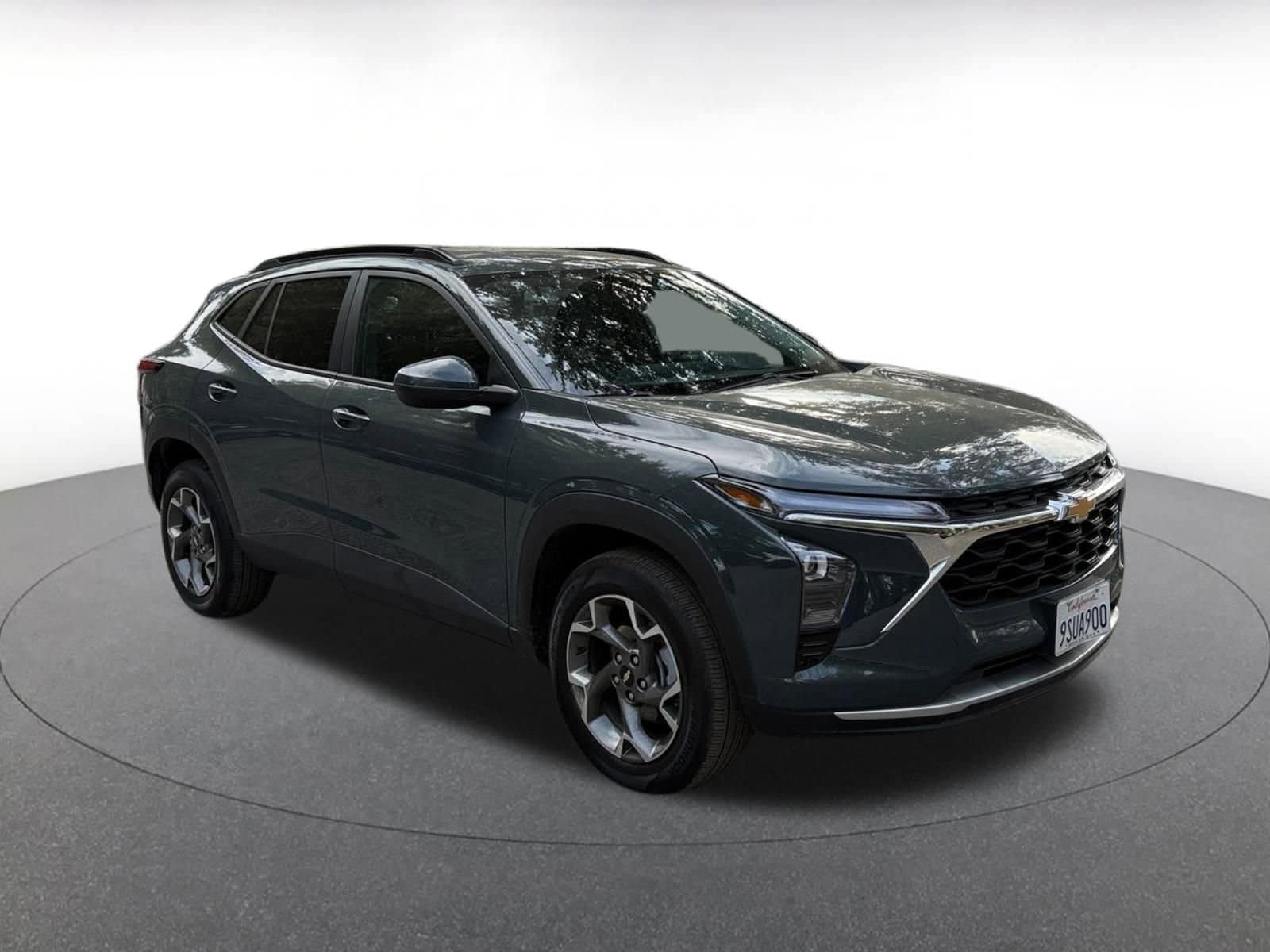 Thumbnail: 2025 Chevrolet Trax - 1
