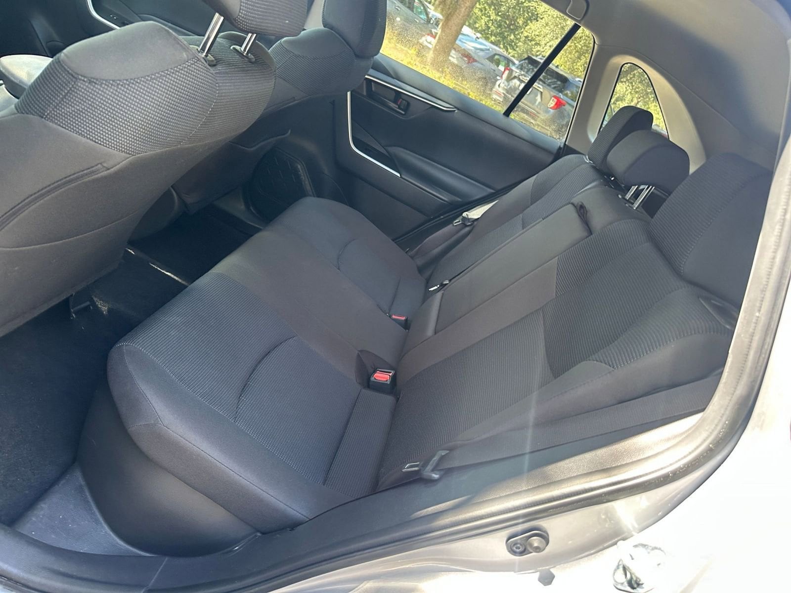 Thumbnail: 2025 Toyota RAV4 - 20