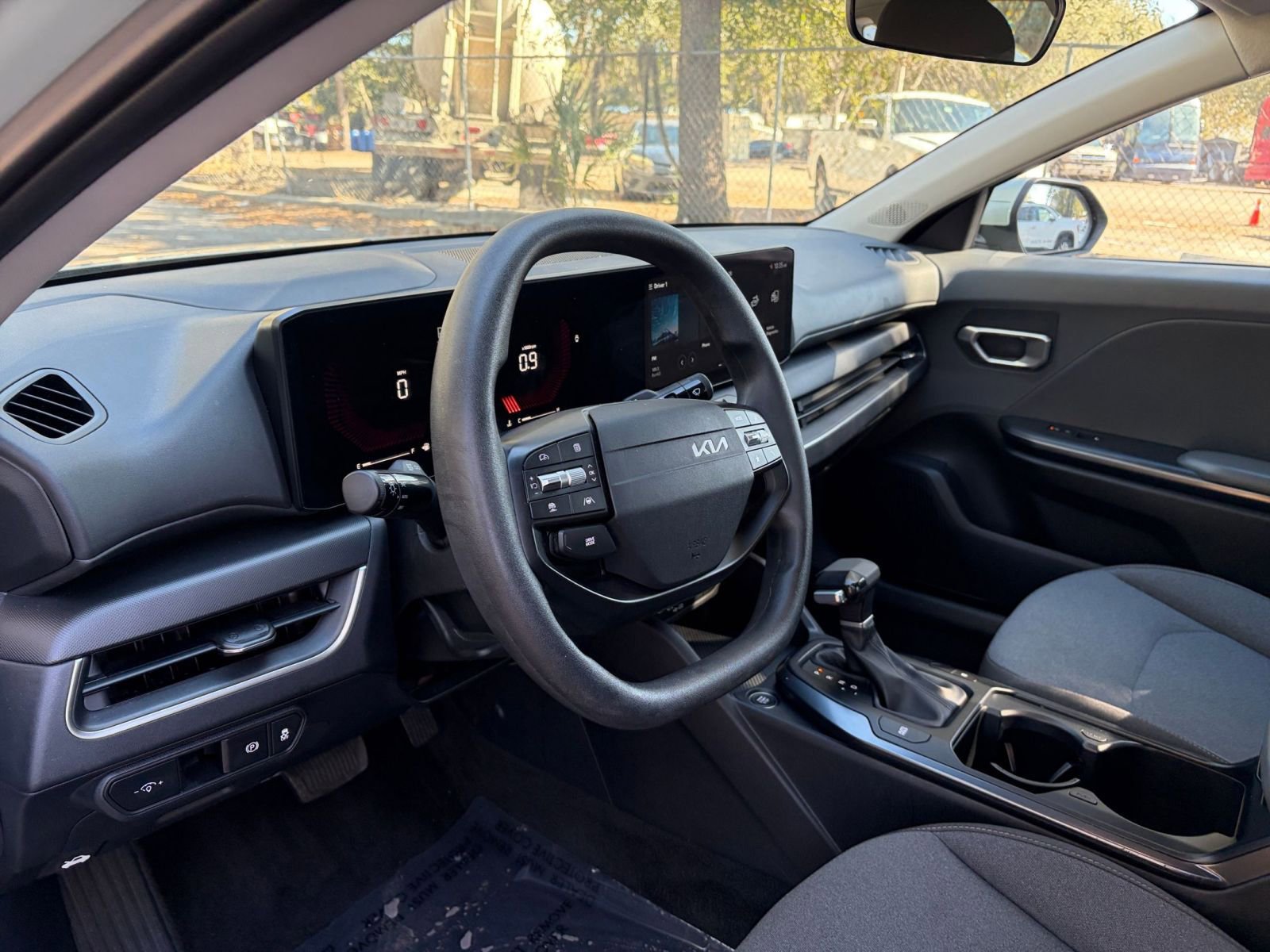 Thumbnail: 2025 Kia K4 - 30