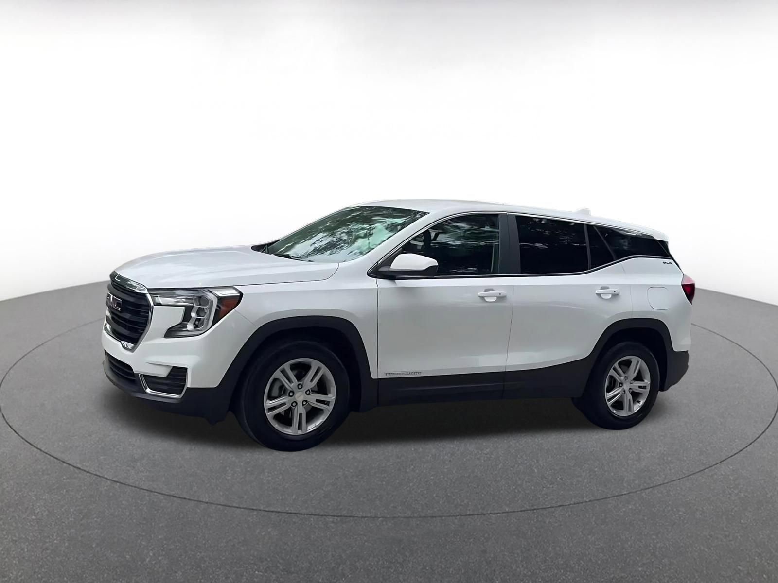 Thumbnail: 2024 GMC Terrain - 8