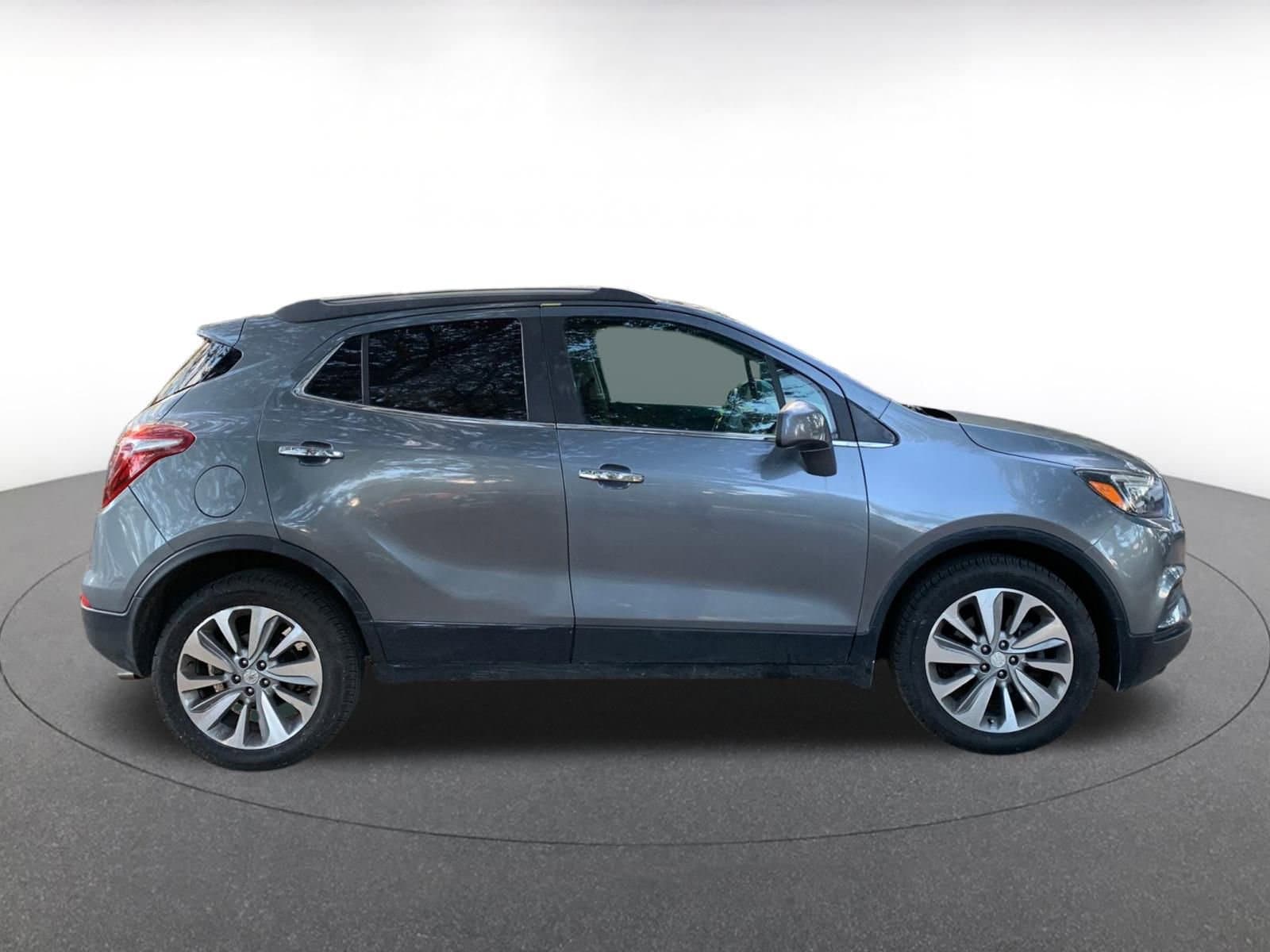 Thumbnail: 2020 Buick Encore - 8