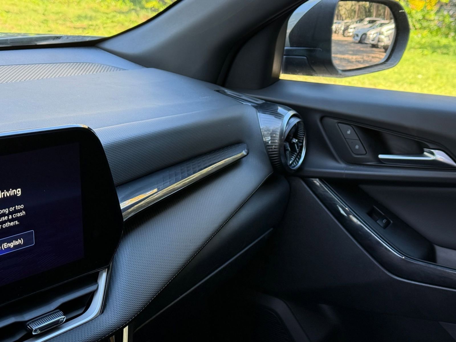 Thumbnail: 2025 Chevrolet Equinox - 29