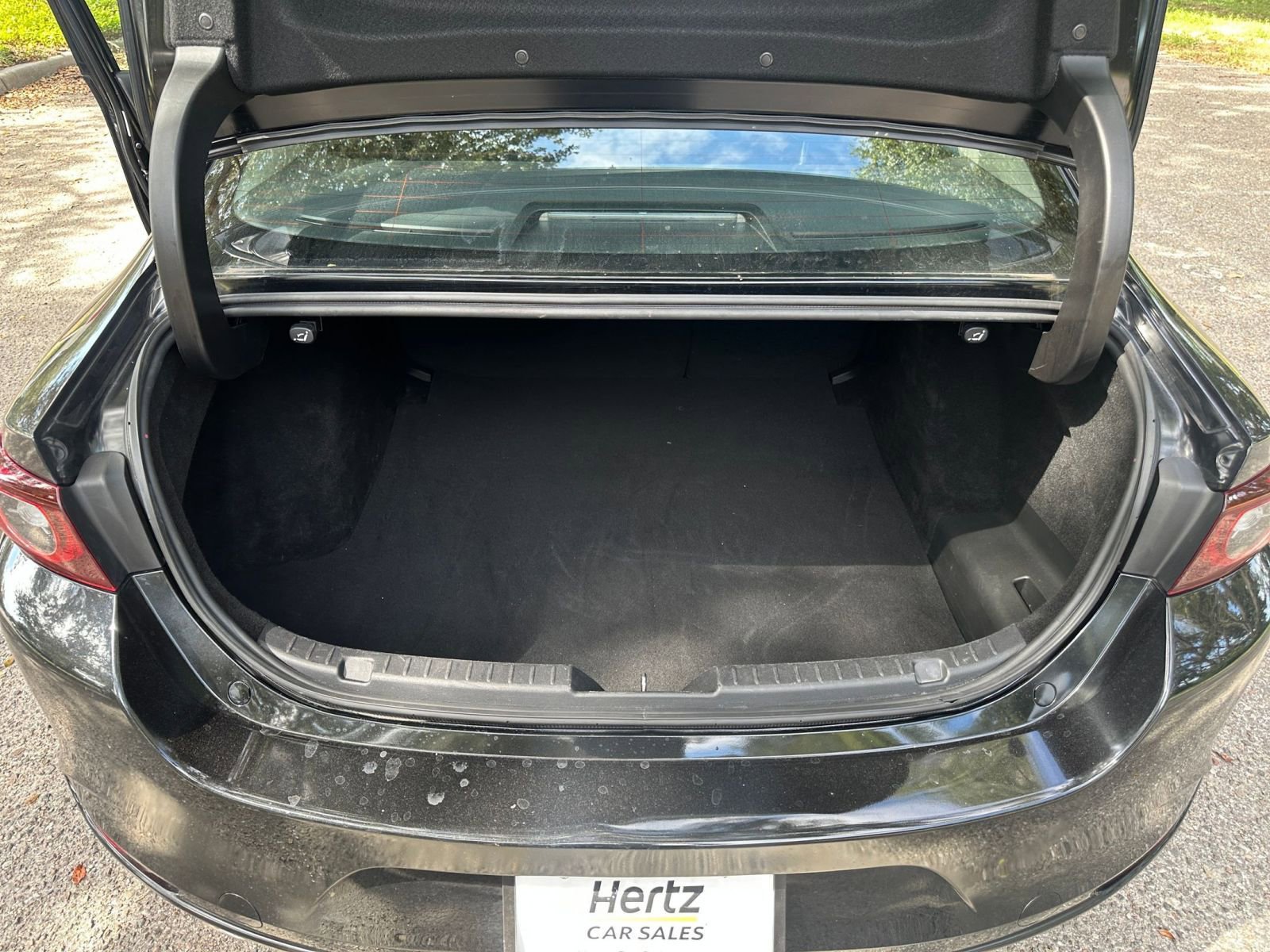 Thumbnail: 2025 Mazda Mazda3 - 24