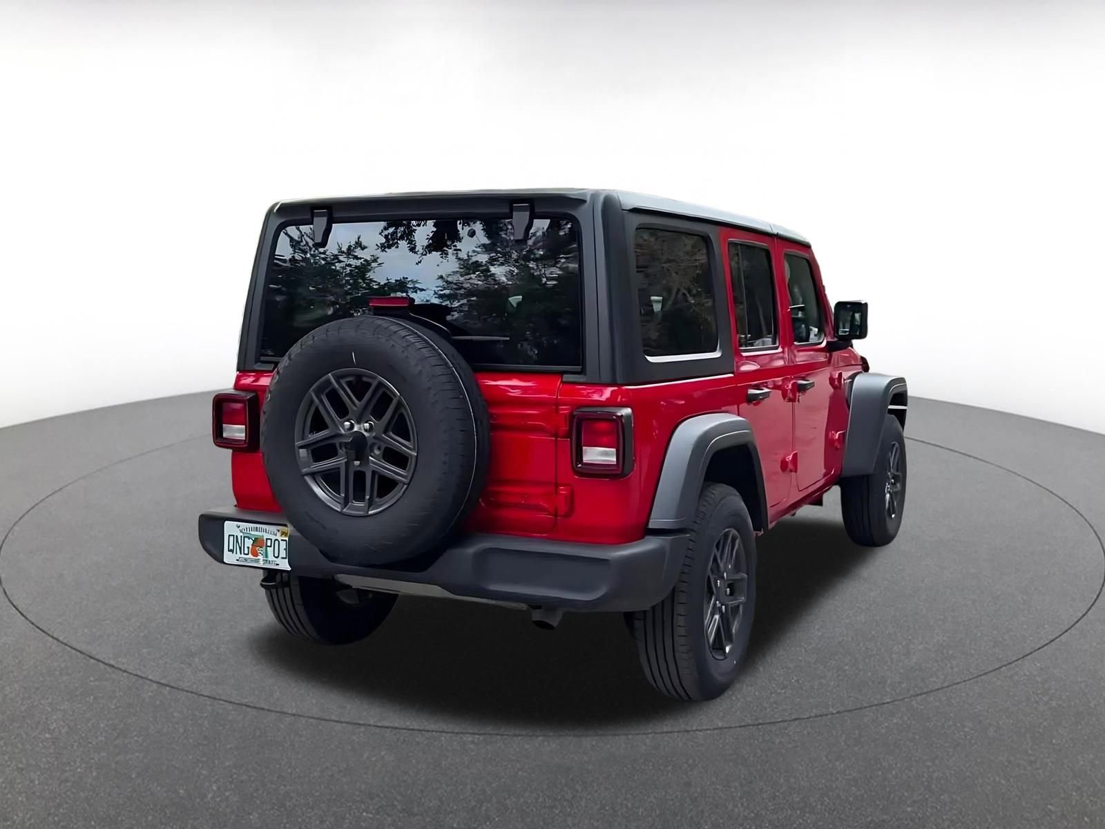 Thumbnail: 2025 Jeep Wrangler - 14