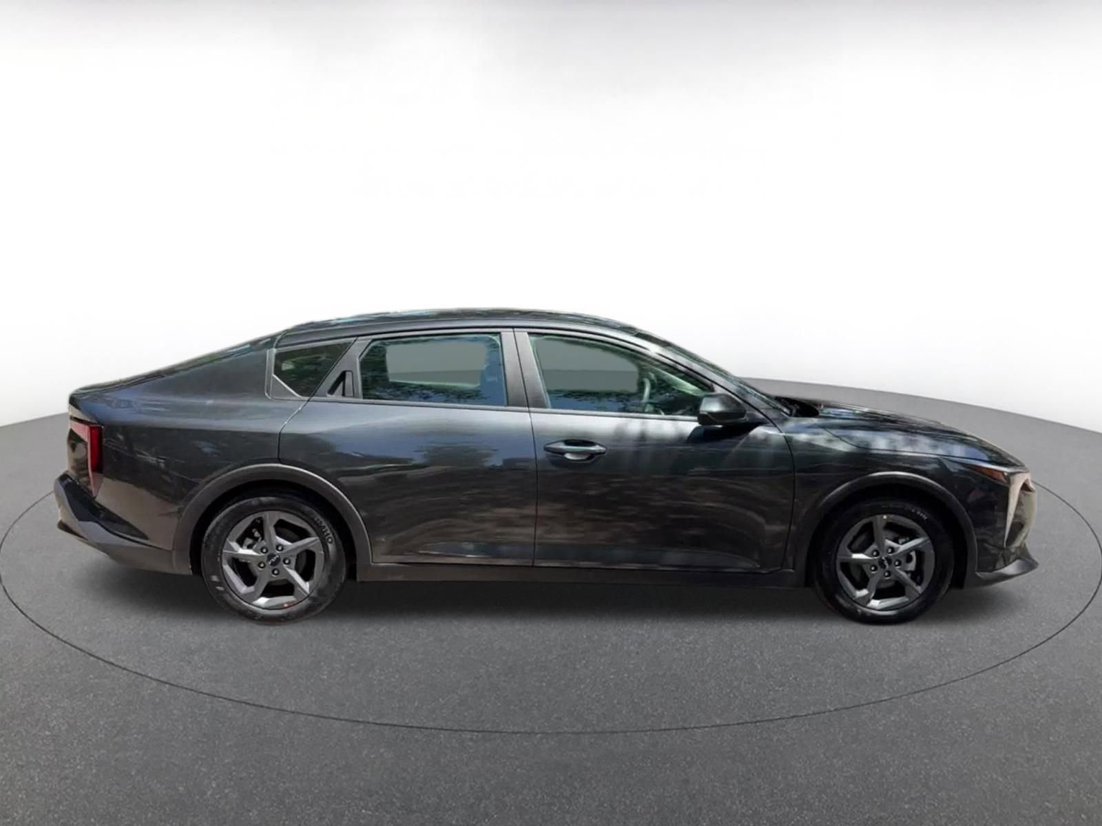 Thumbnail: 2025 Kia K4 - 16