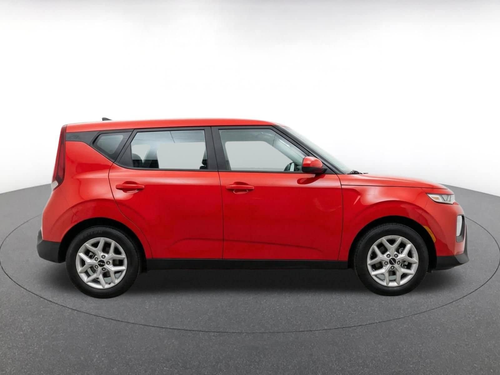 Thumbnail: 2025 Kia Soul - 10
