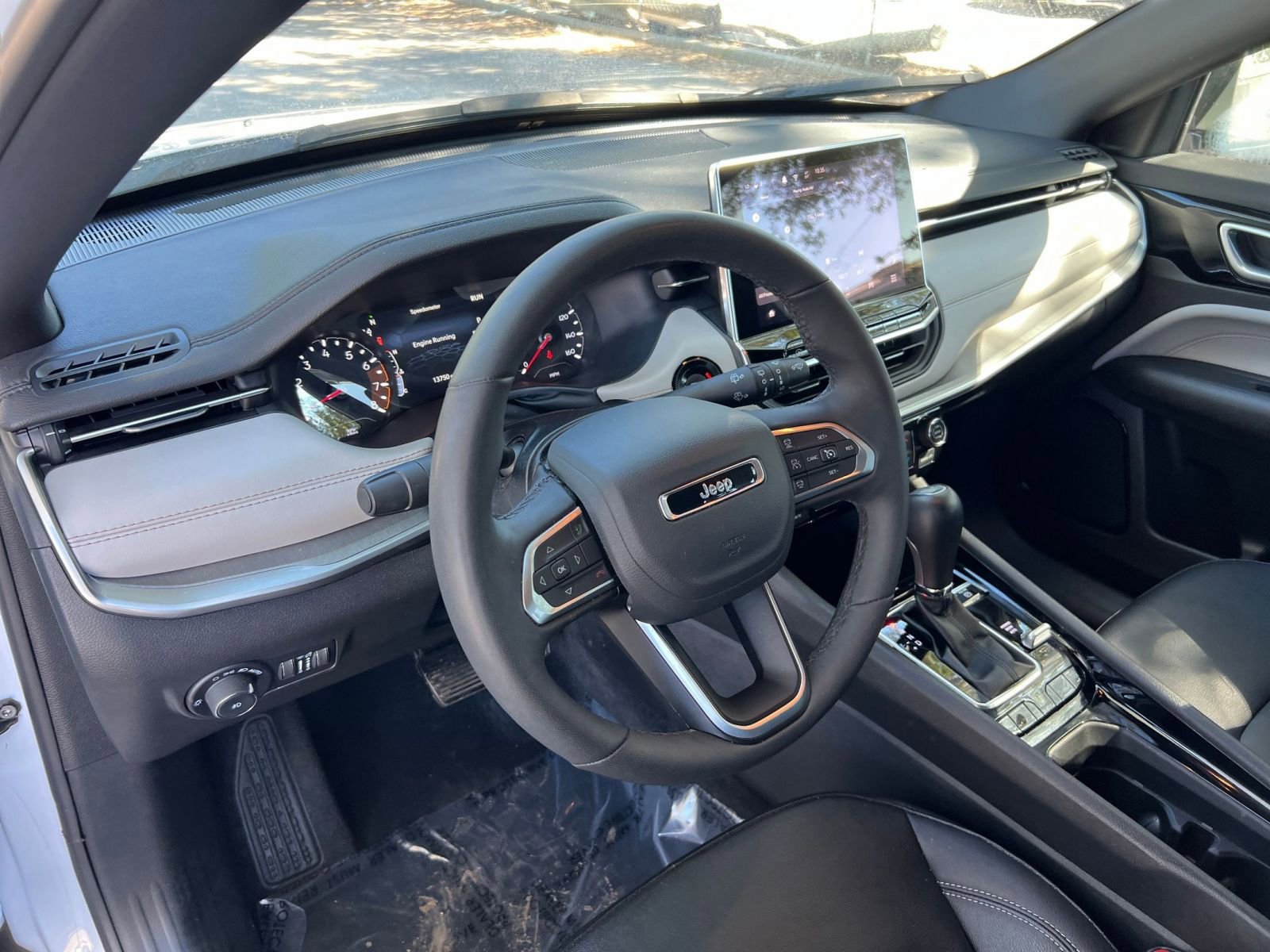 Thumbnail: 2025 Jeep Compass - 28