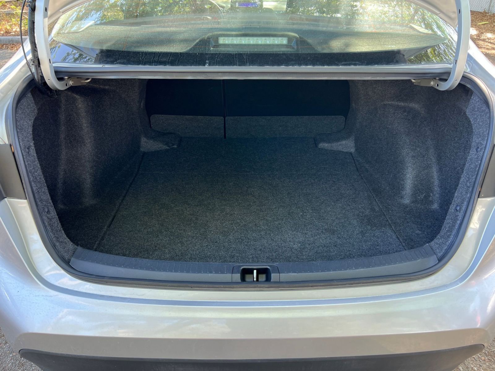 Thumbnail: 2025 Toyota Corolla - 30