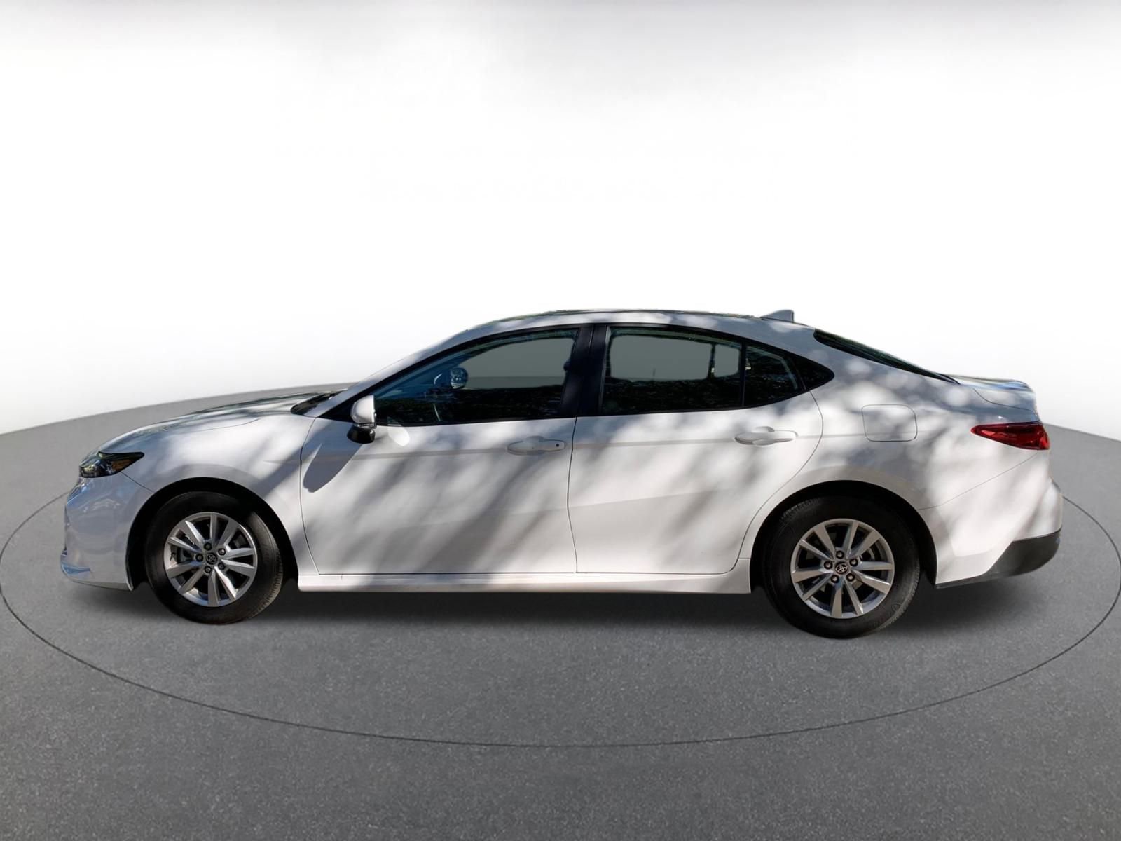 Thumbnail: 2025 Toyota Camry - 4