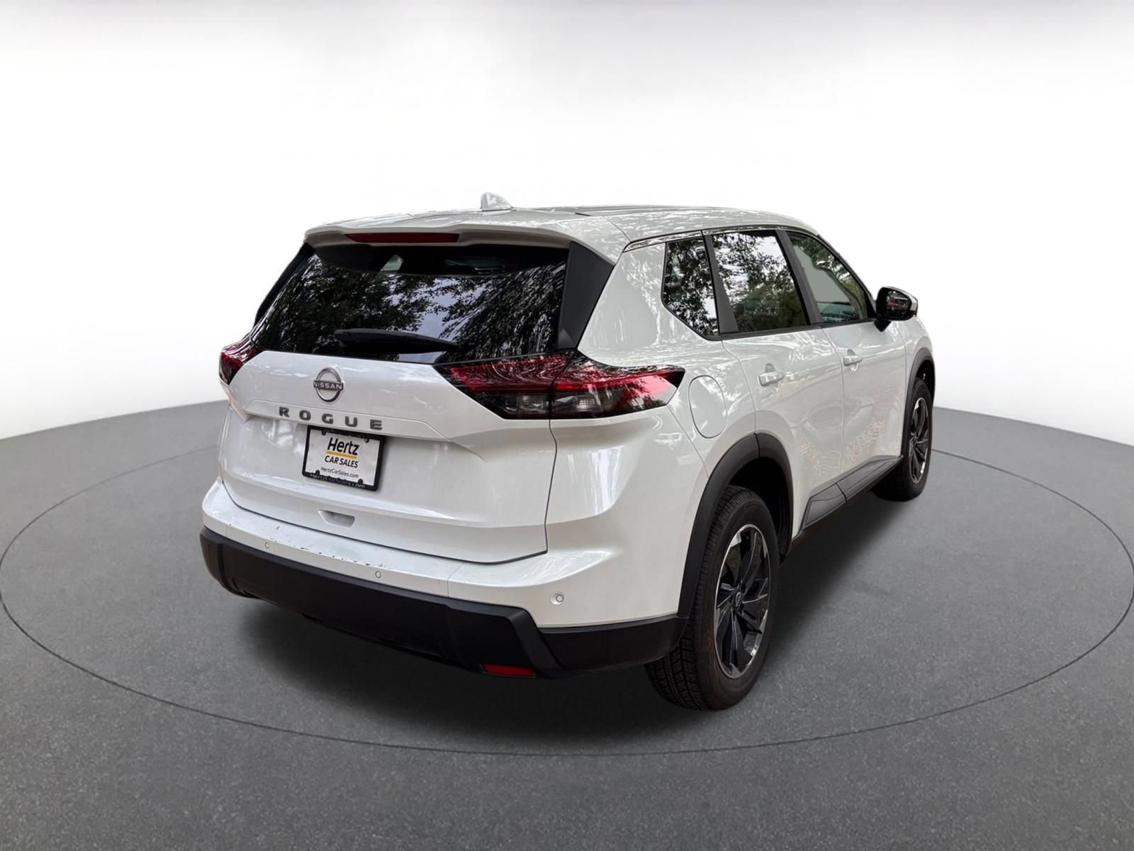 Thumbnail: 2025 Nissan Rogue - 7