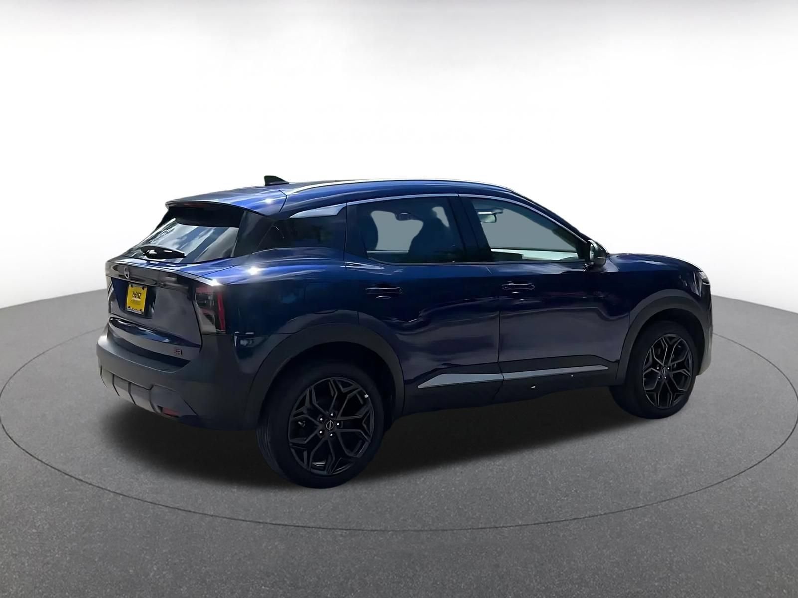 Thumbnail: 2026 Nissan Kicks - 14