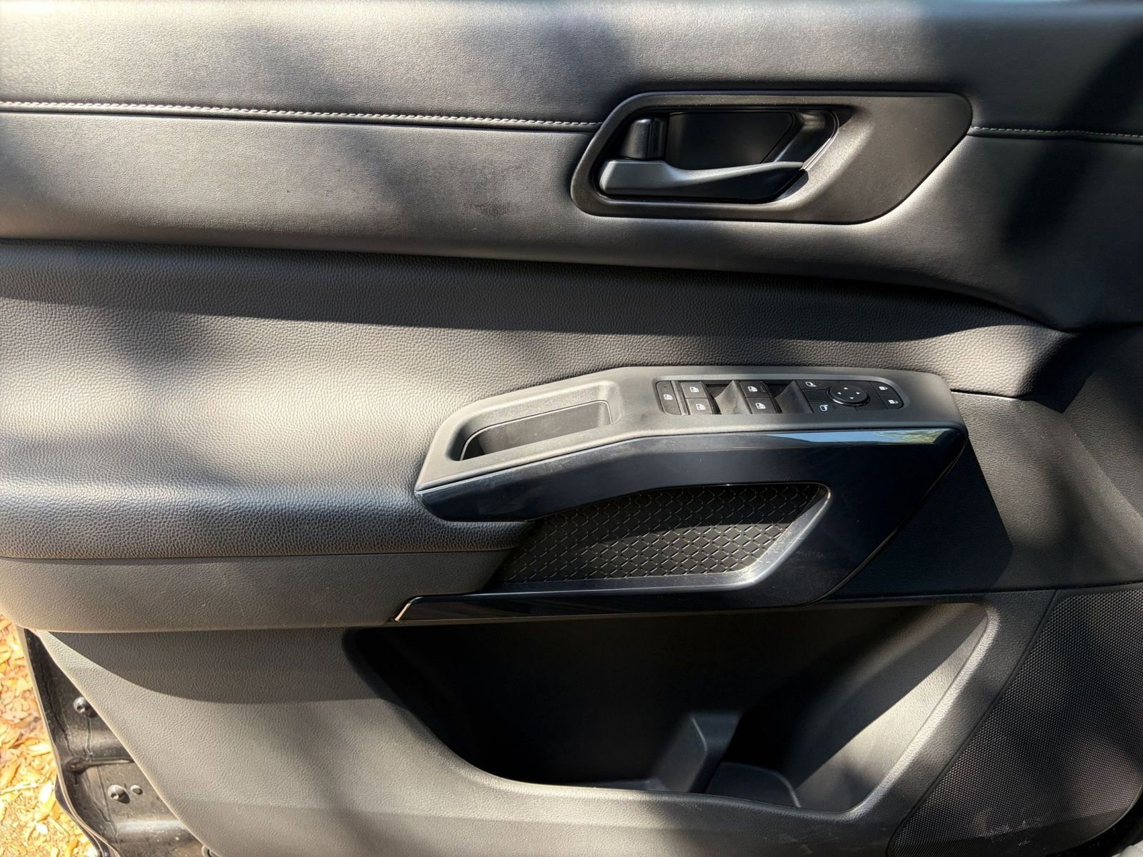 Thumbnail: 2025 Nissan Pathfinder - 18