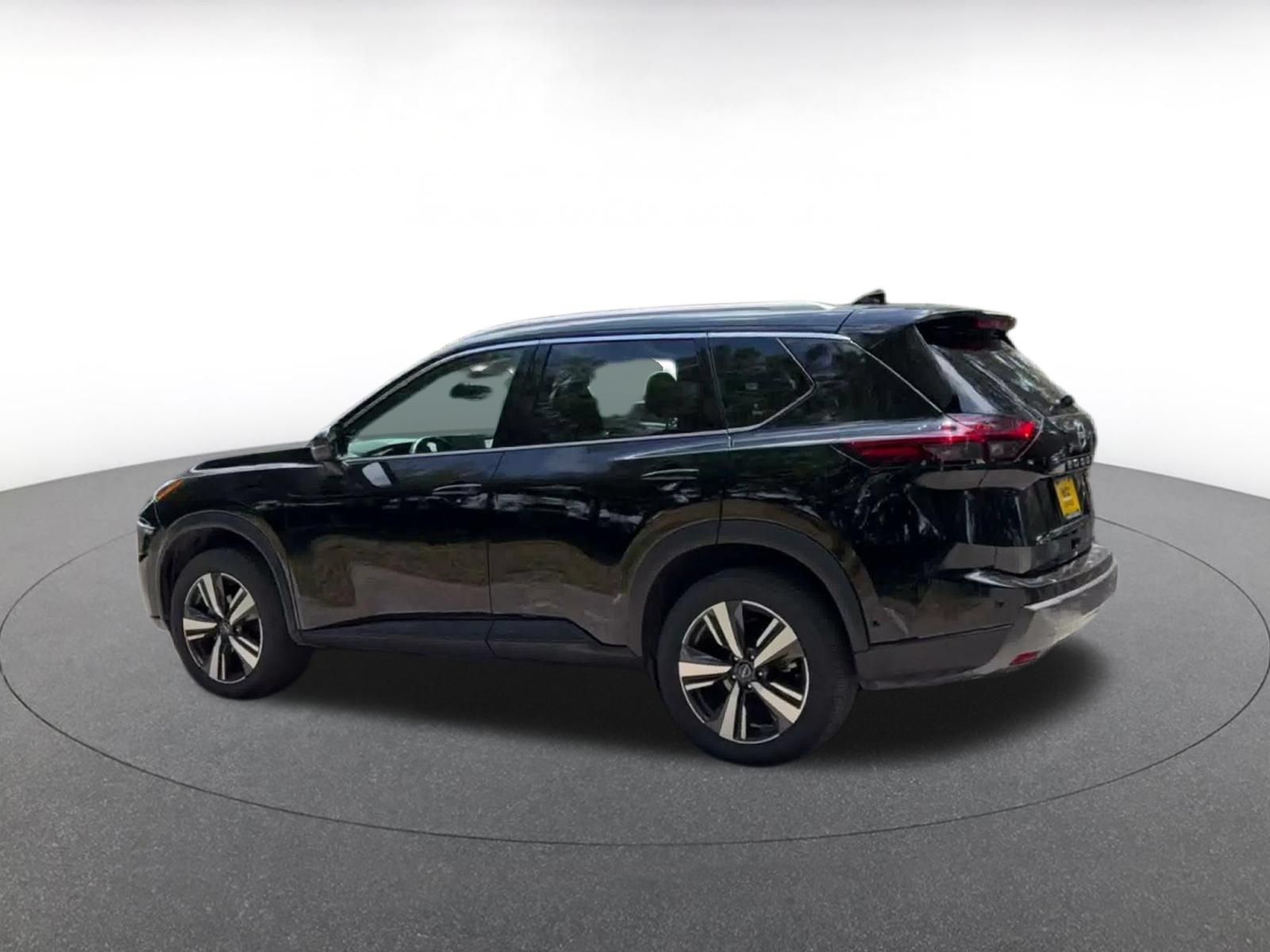 Thumbnail: 2026 Nissan Rogue - 9