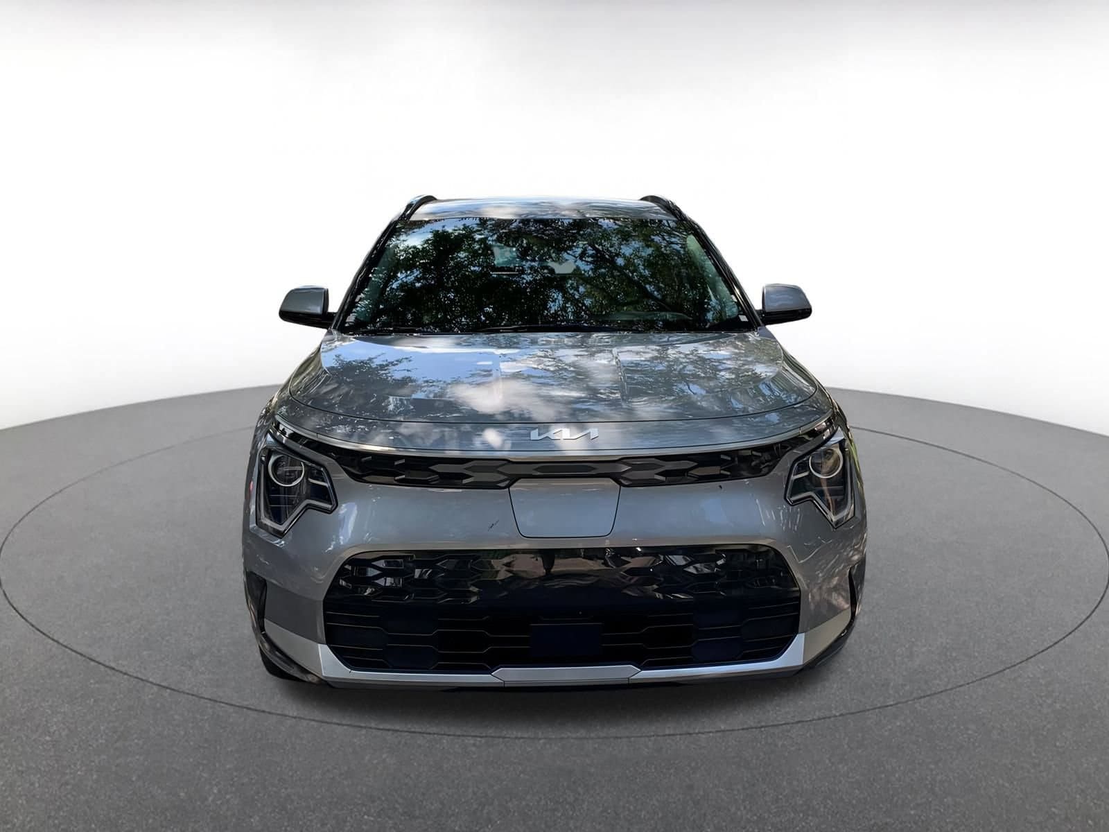 Thumbnail: 2023 Kia Niro - 2