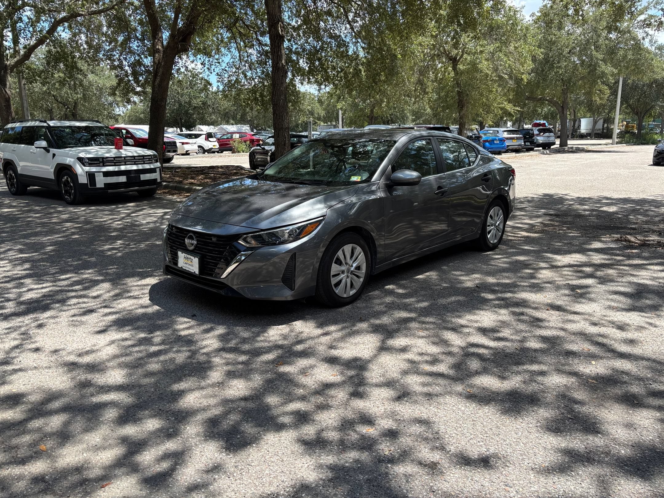 Thumbnail: 2025 Nissan Sentra - 10