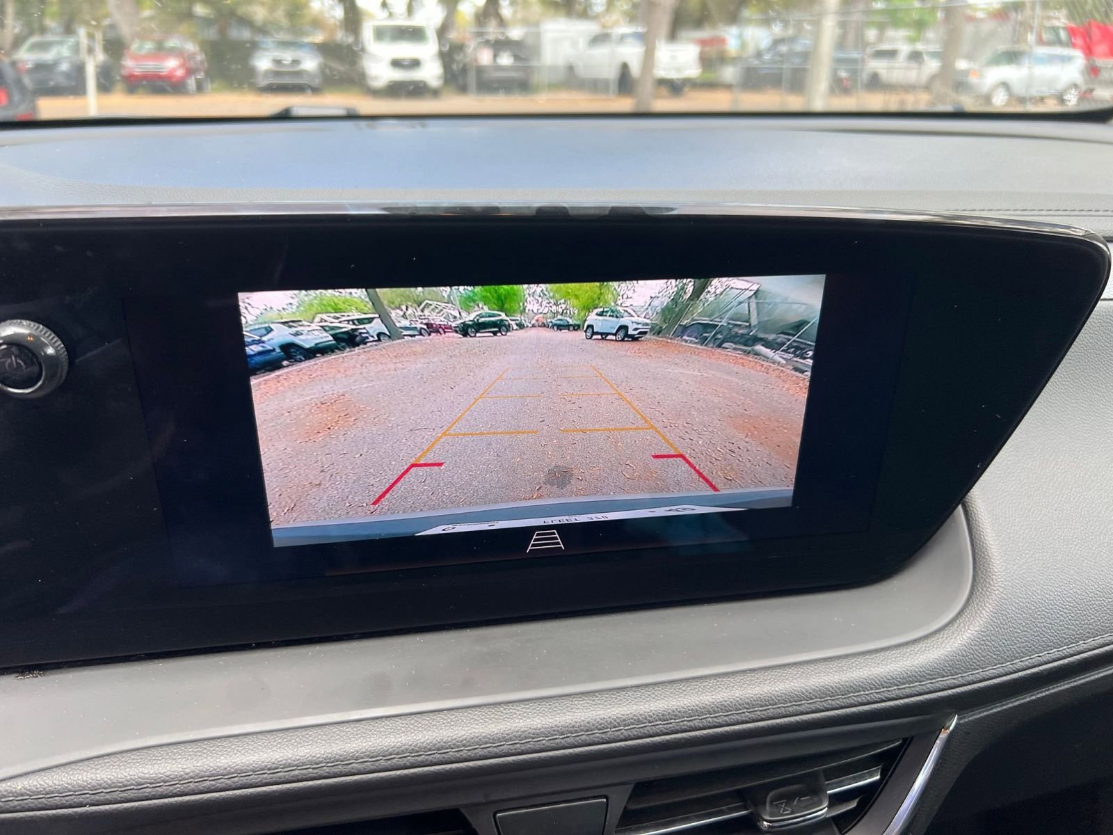 Thumbnail: 2025 Buick Encore GX - 21