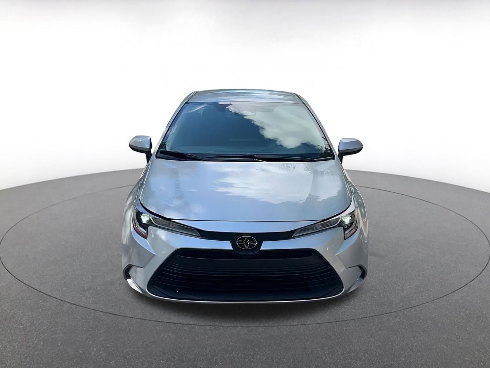 Thumbnail: 2024 Toyota Corolla - 4