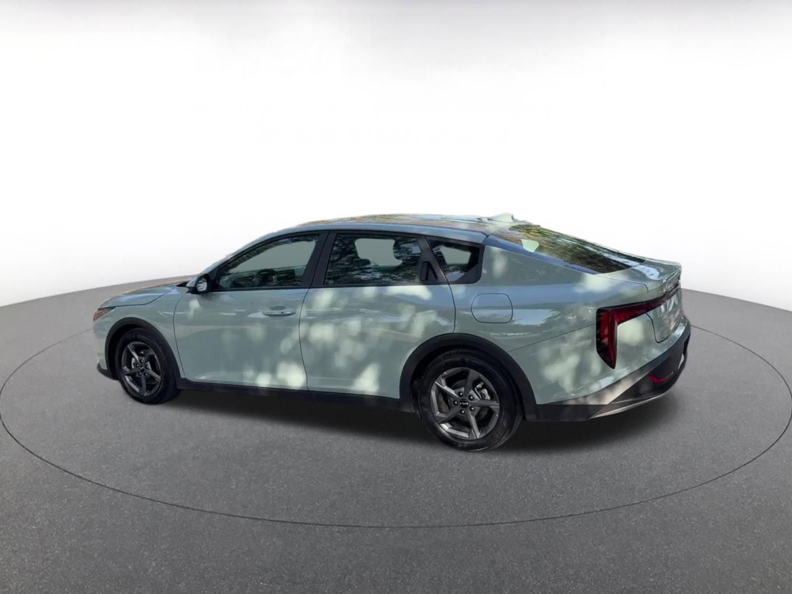 Thumbnail: 2025 Kia K4 - 10