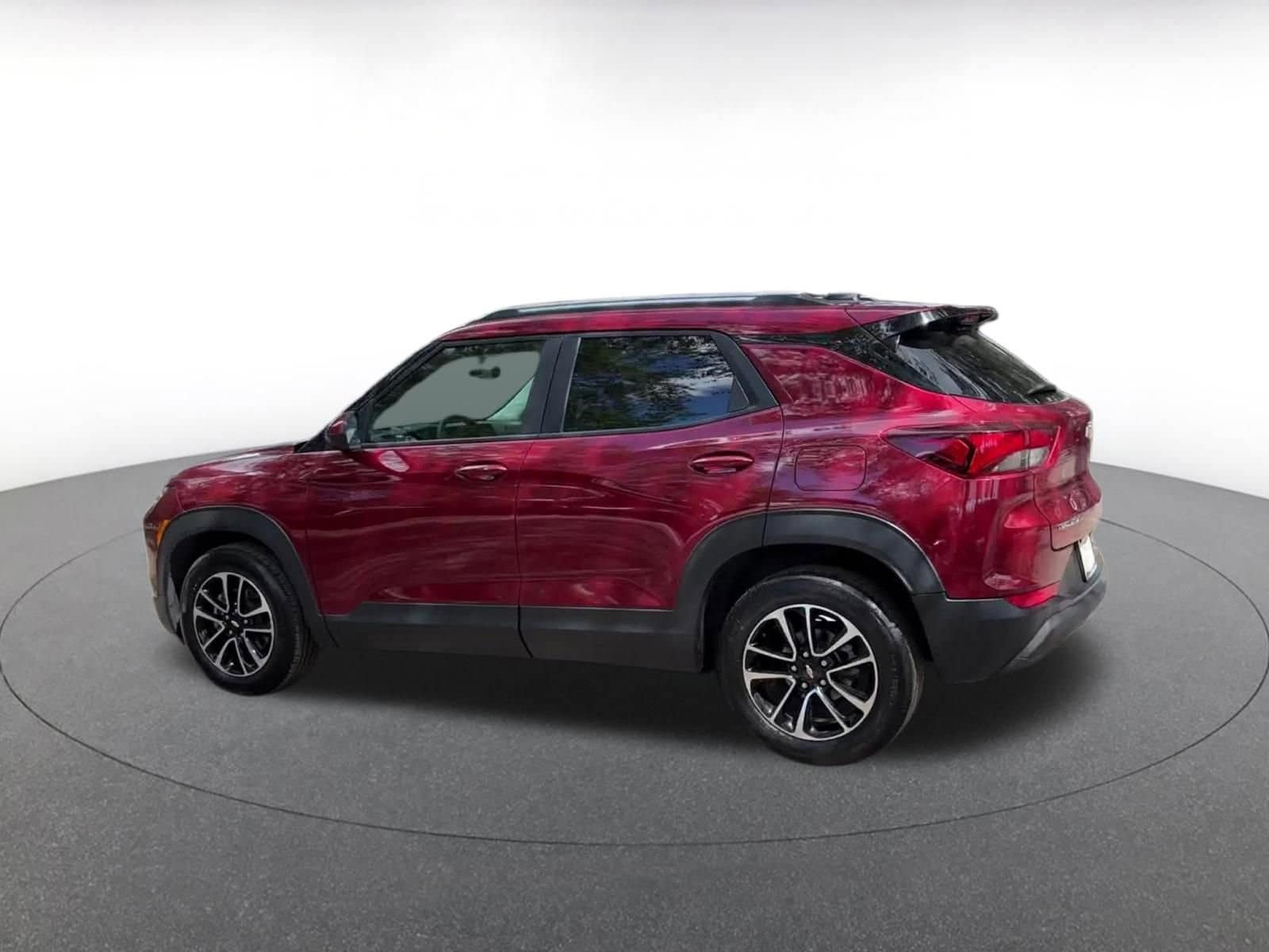 Thumbnail: 2025 Chevrolet TrailBlazer - 10