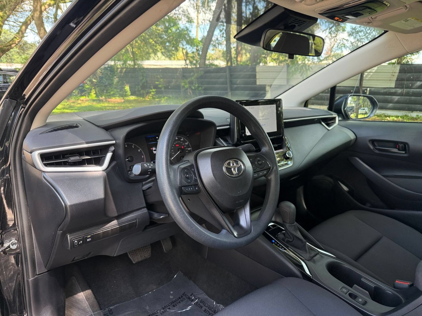 Thumbnail: 2025 Toyota Corolla - 26