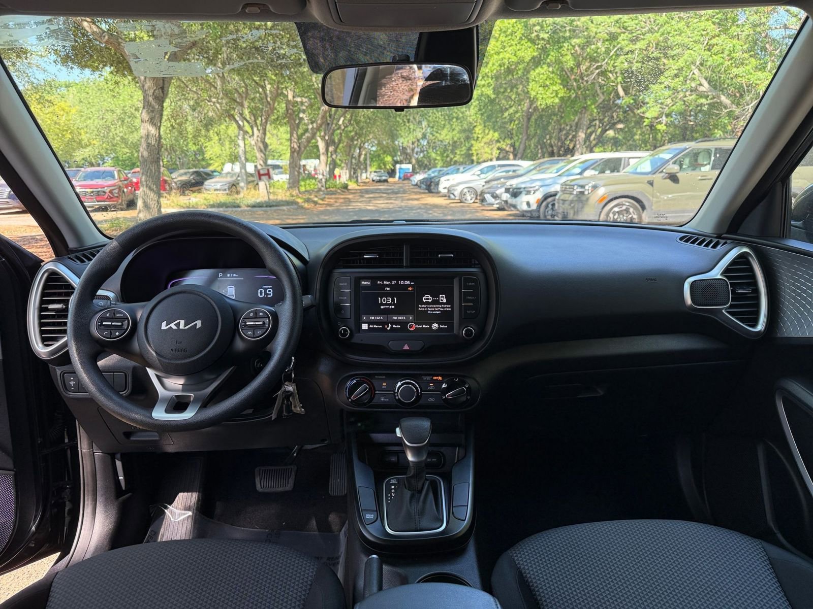 Thumbnail: 2025 Kia Soul - 30