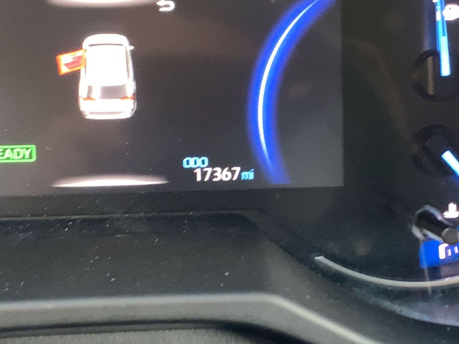 Thumbnail: 2025 Toyota RAV4 - 9