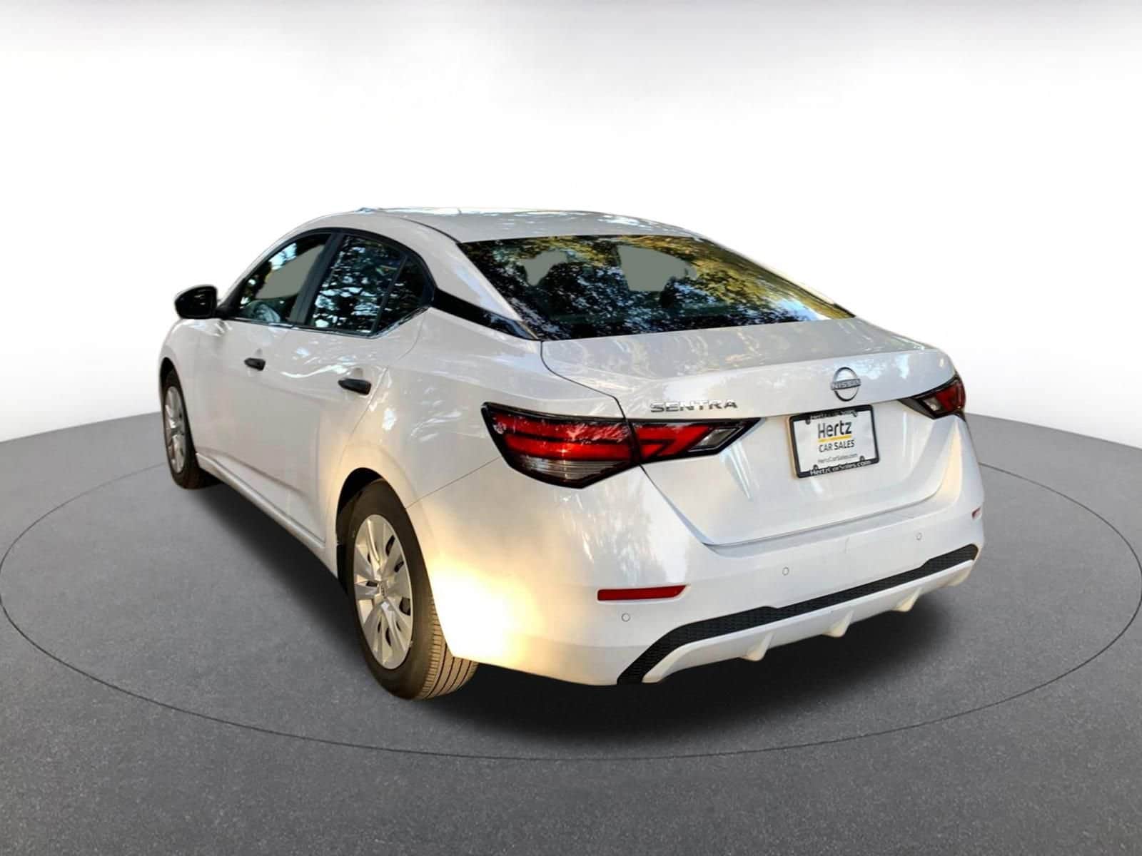 Thumbnail: 2025 Nissan Sentra - 5