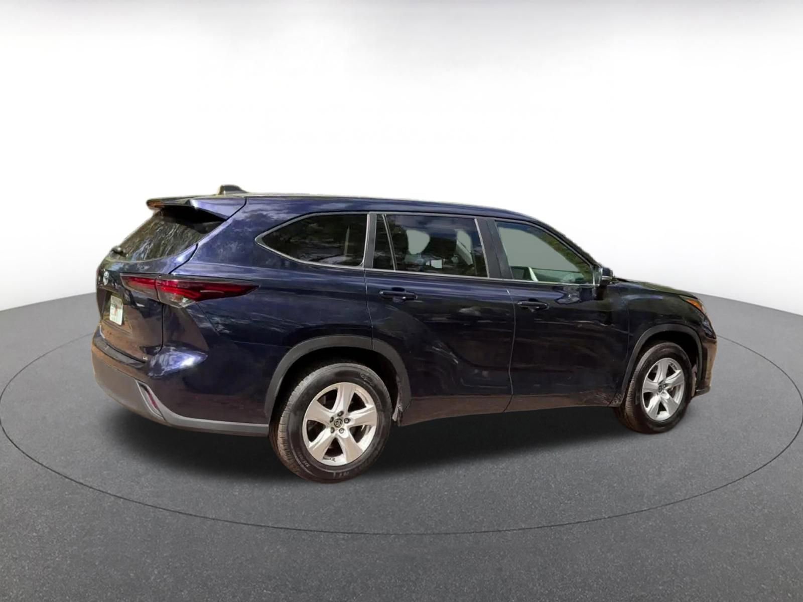 Thumbnail: 2025 Toyota Highlander - 14