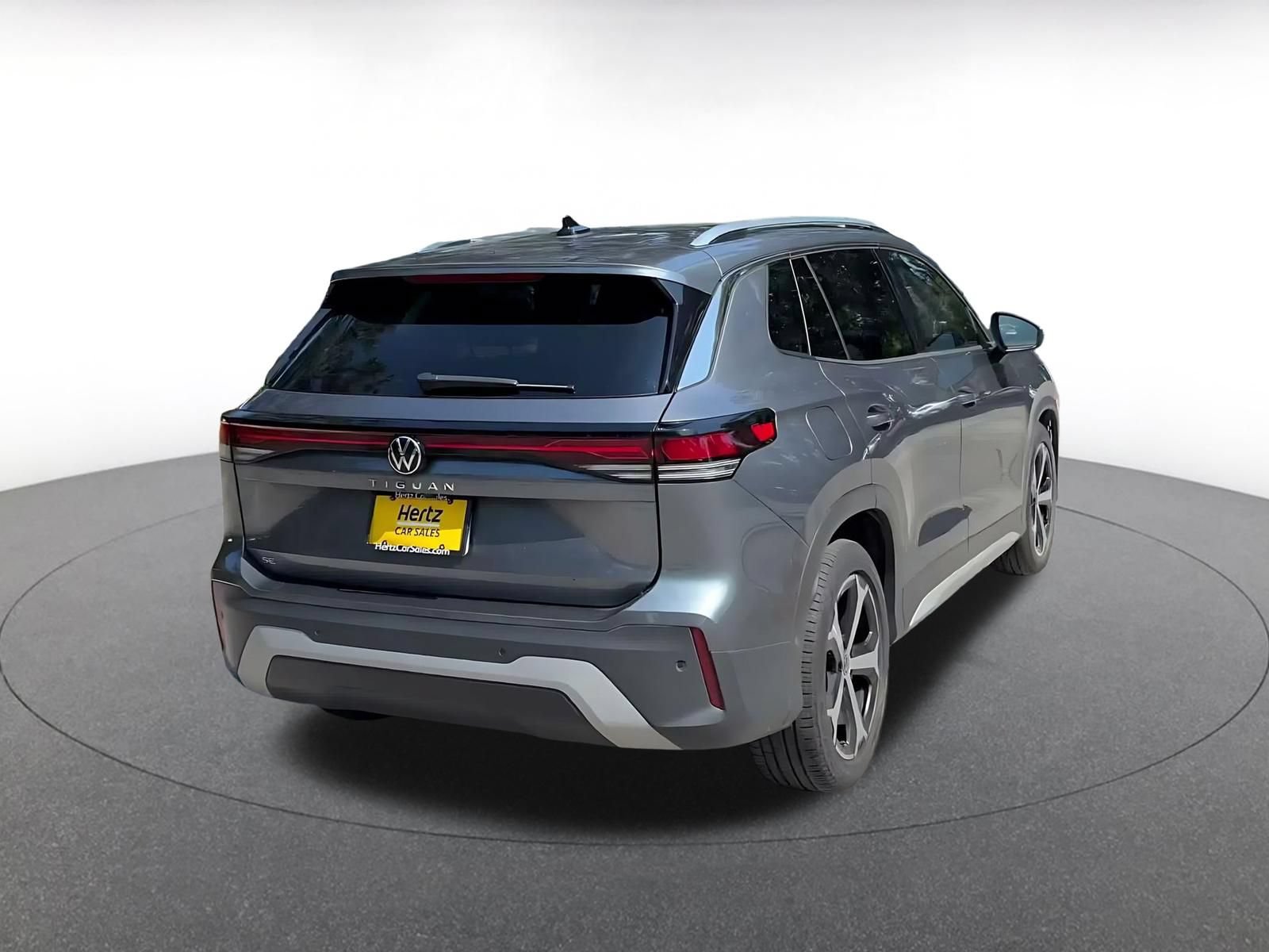 Thumbnail: 2026 Volkswagen Tiguan - 14