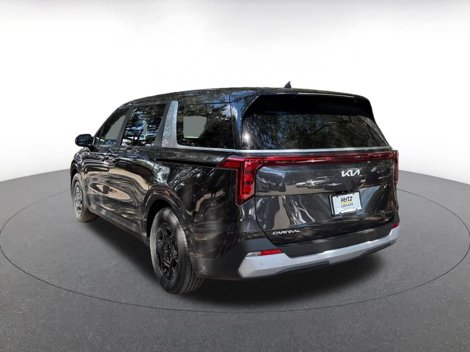 Thumbnail: 2026 Kia Carnival - 5