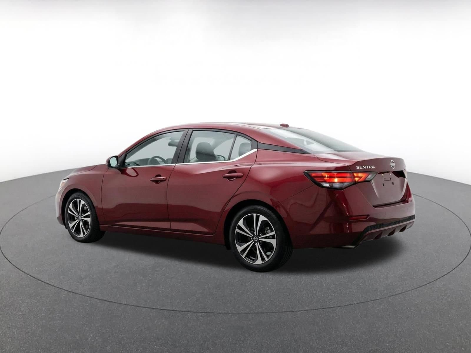 Thumbnail: 2025 Nissan Sentra - 5
