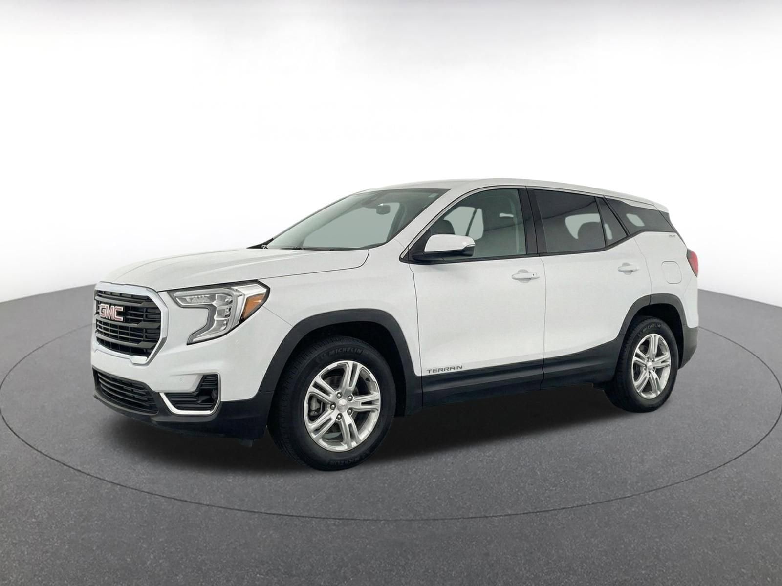 Thumbnail: 2024 GMC Terrain - 3
